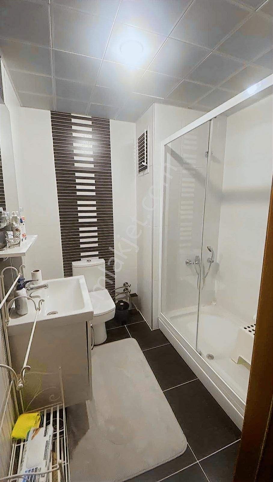 Mercanlardan Demetevler'de 6+1 Satılık Dublex Daire - Görsel 9