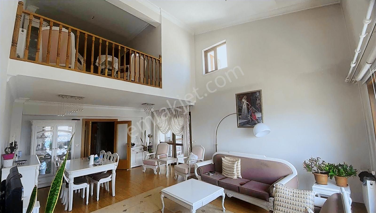 Mercanlardan Demetevler'de 6+1 Satılık Dublex Daire - Görsel 22