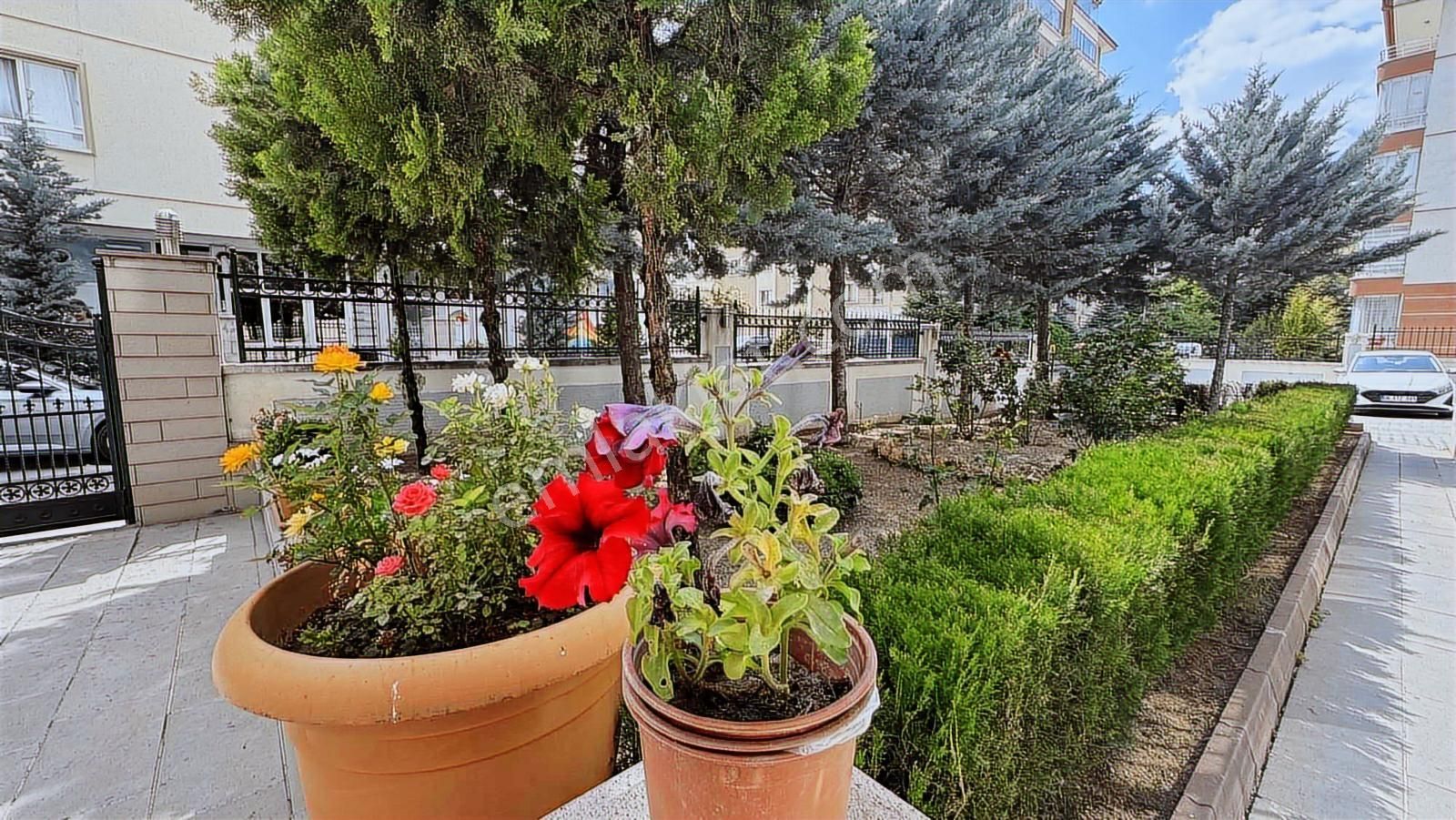 Mercanlardan Yeşilevler'de 3+1 Satılık Lüx Daire - Görsel 18