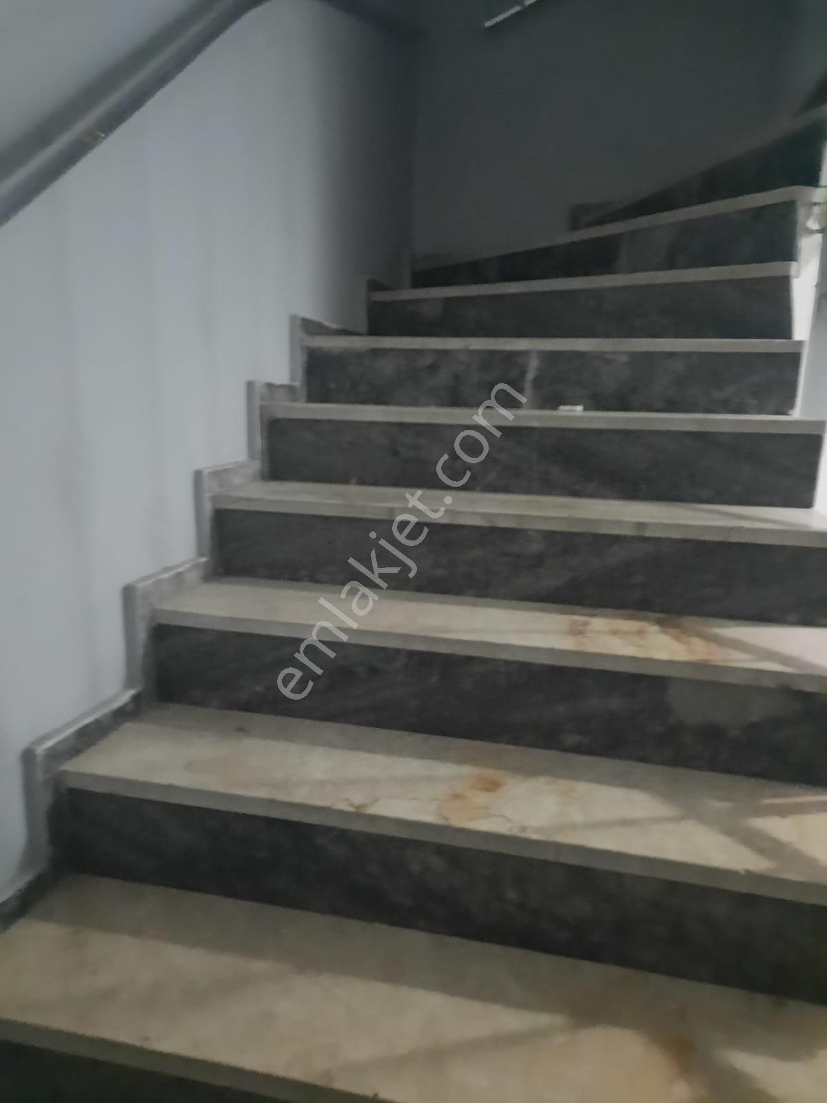 Bilgen Vatan'dan Aktepe Merkez'de Asansörlü Genç Bina Kot 1 2+1 Satılık Daire - Görsel 16