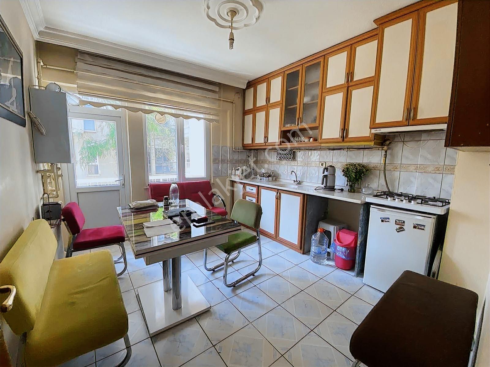 Alperen Gayrimenkul'den Çarşıda Devren Kiralık Güzellik Merkezi - Görsel 18