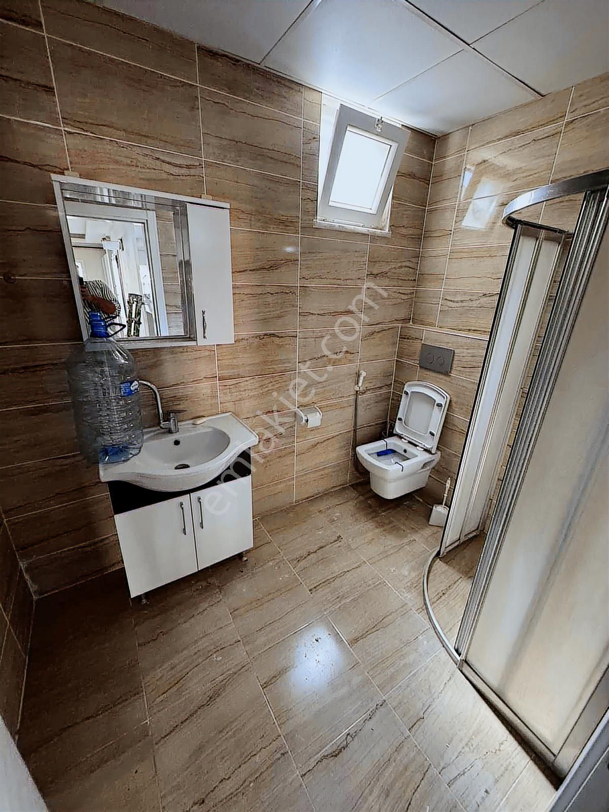 Dere Gayrimenkulden Caglaogluna 1 Sokak Salon Mutfak Ayrı 2+1 - Görsel 14