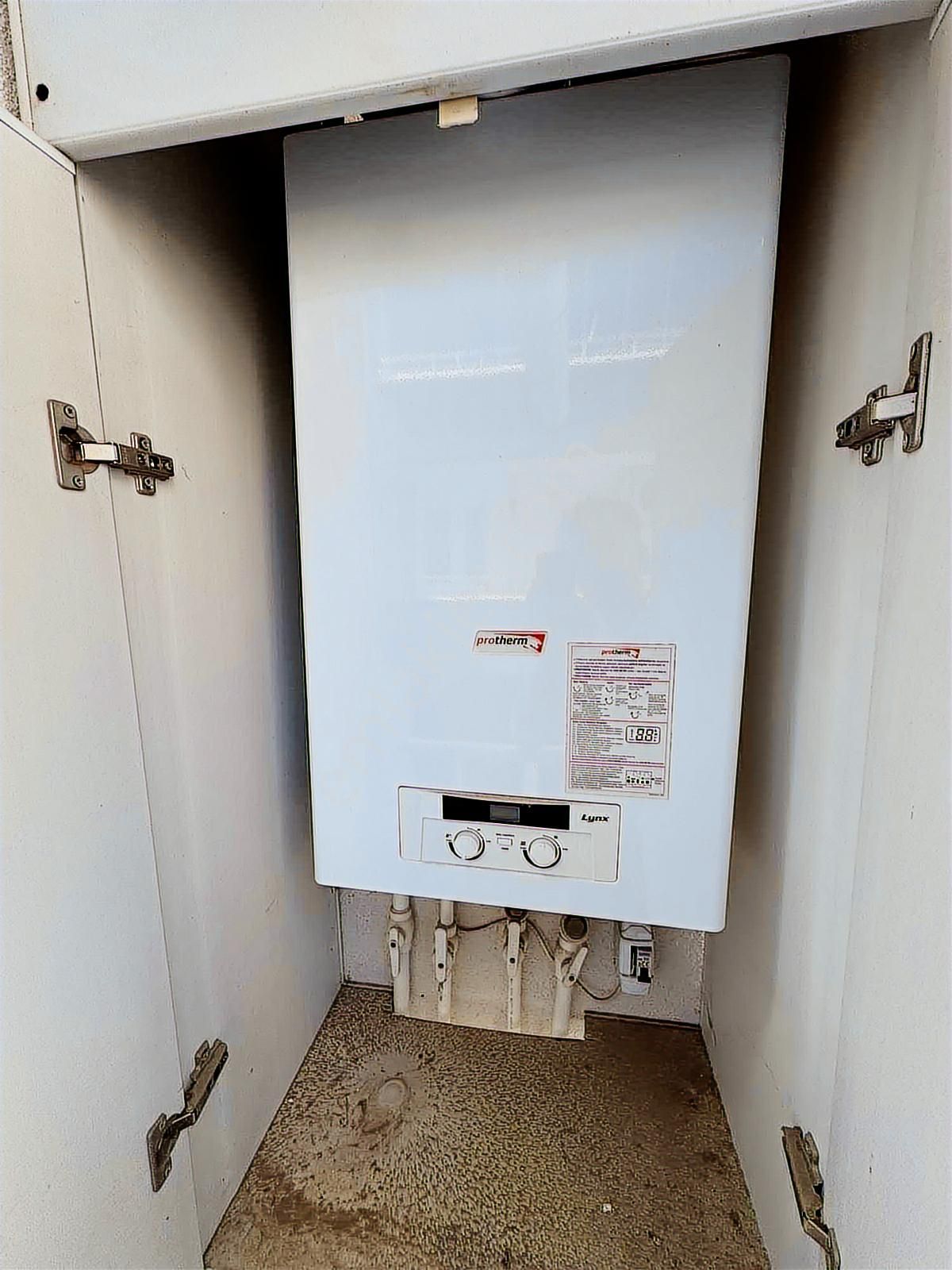 Dere Gayrimenkulden Caglaogluna 1 Sokak Salon Mutfak Ayrı 2+1 - Görsel 18