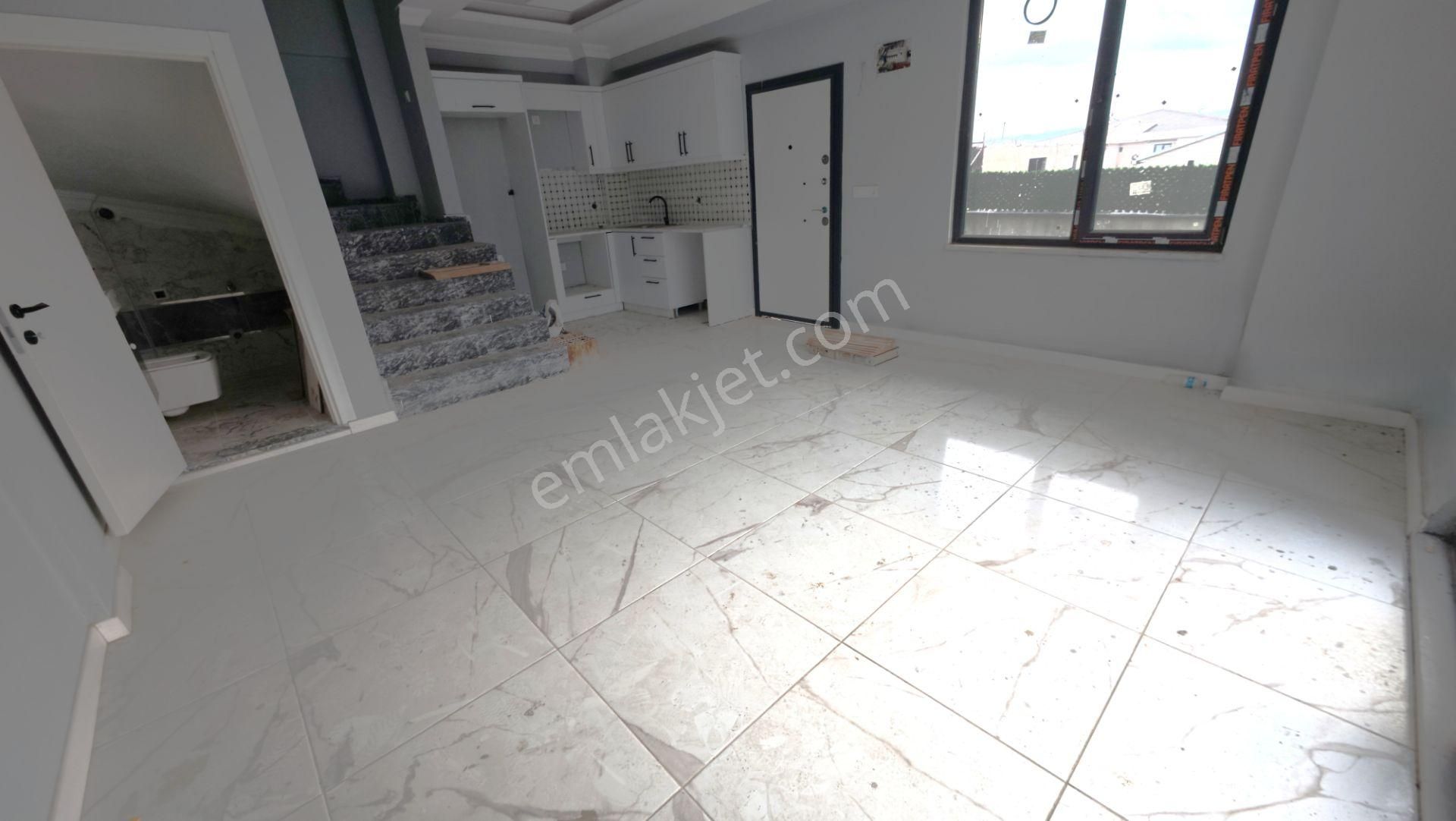 Kocaali De Yalı Mah’de Geniş Bahçeli 3+1 Özel Villa - Görsel 11