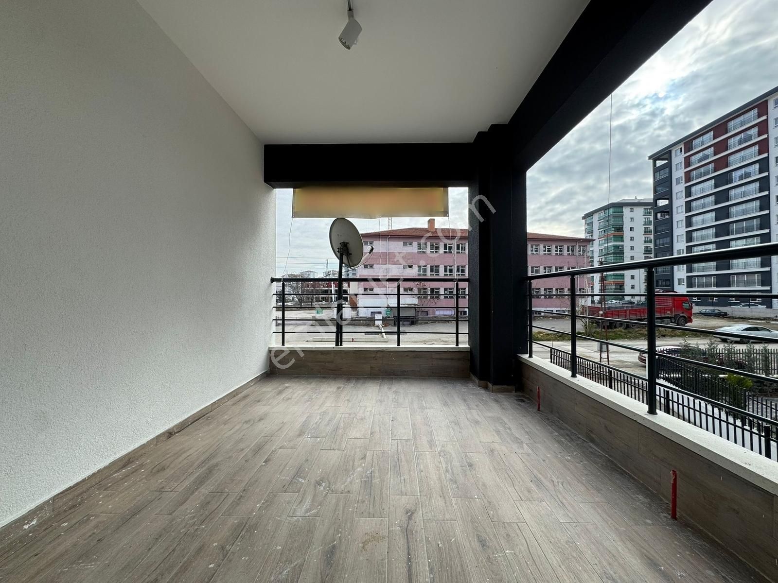 ▄zara▄ege Mh.tek Bloklu Sitede^3+1 145m²full Yapılı Sıfır Daire! - Görsel 3
