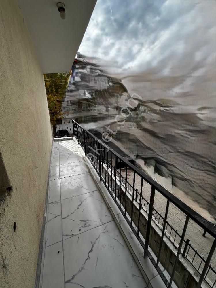 Sincan Plevne Mah 3+1 Ultra Lüks Yapılı Ara Katta Ön Cephe Daire - Görsel 20