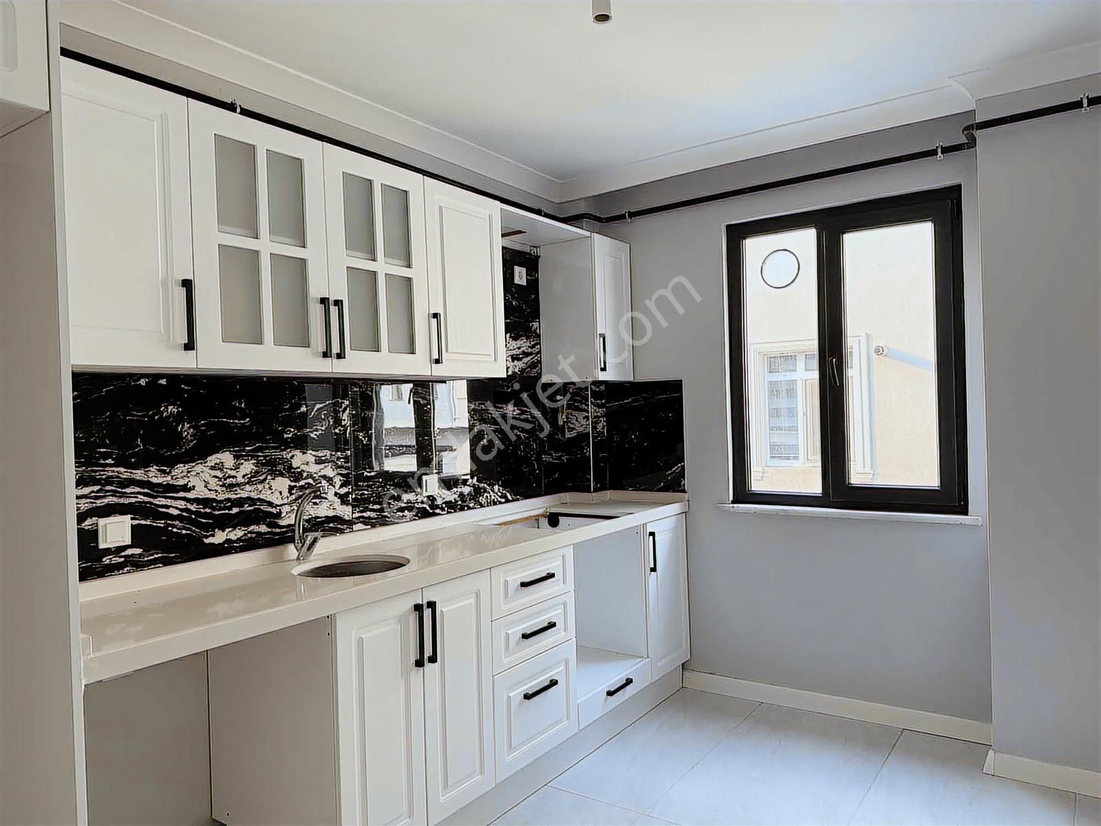 Darıca Marmaray Durağına Komşu 4+1 Asansörlü Çift Teraslı Daire - Görsel 31