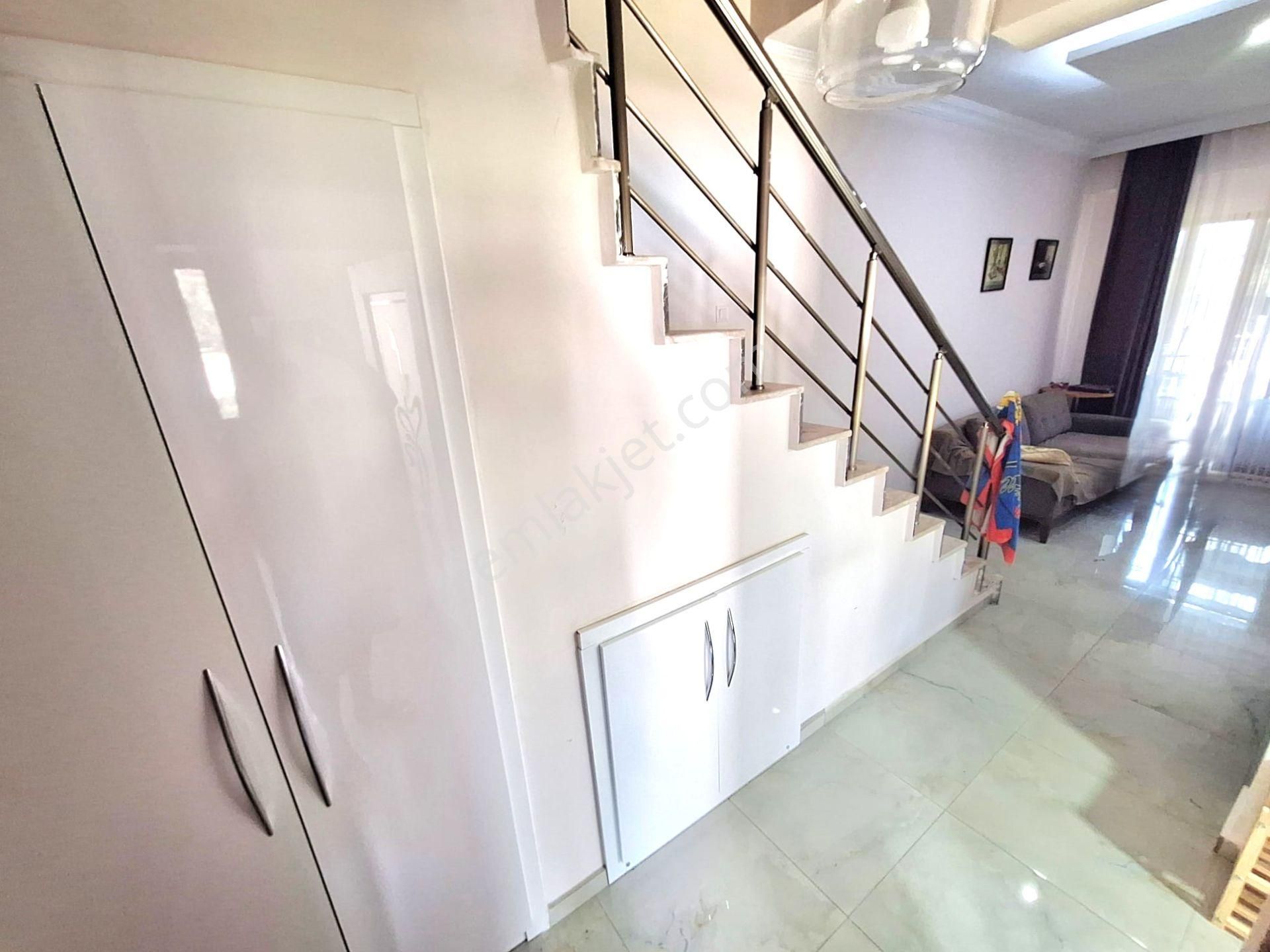 Aygül'den Güre'de Butik Site İçerisinde Geniş Bahçeli Havuzlu Denize Yakın Fırsat 3+1 Satılık Villa - Görsel 25
