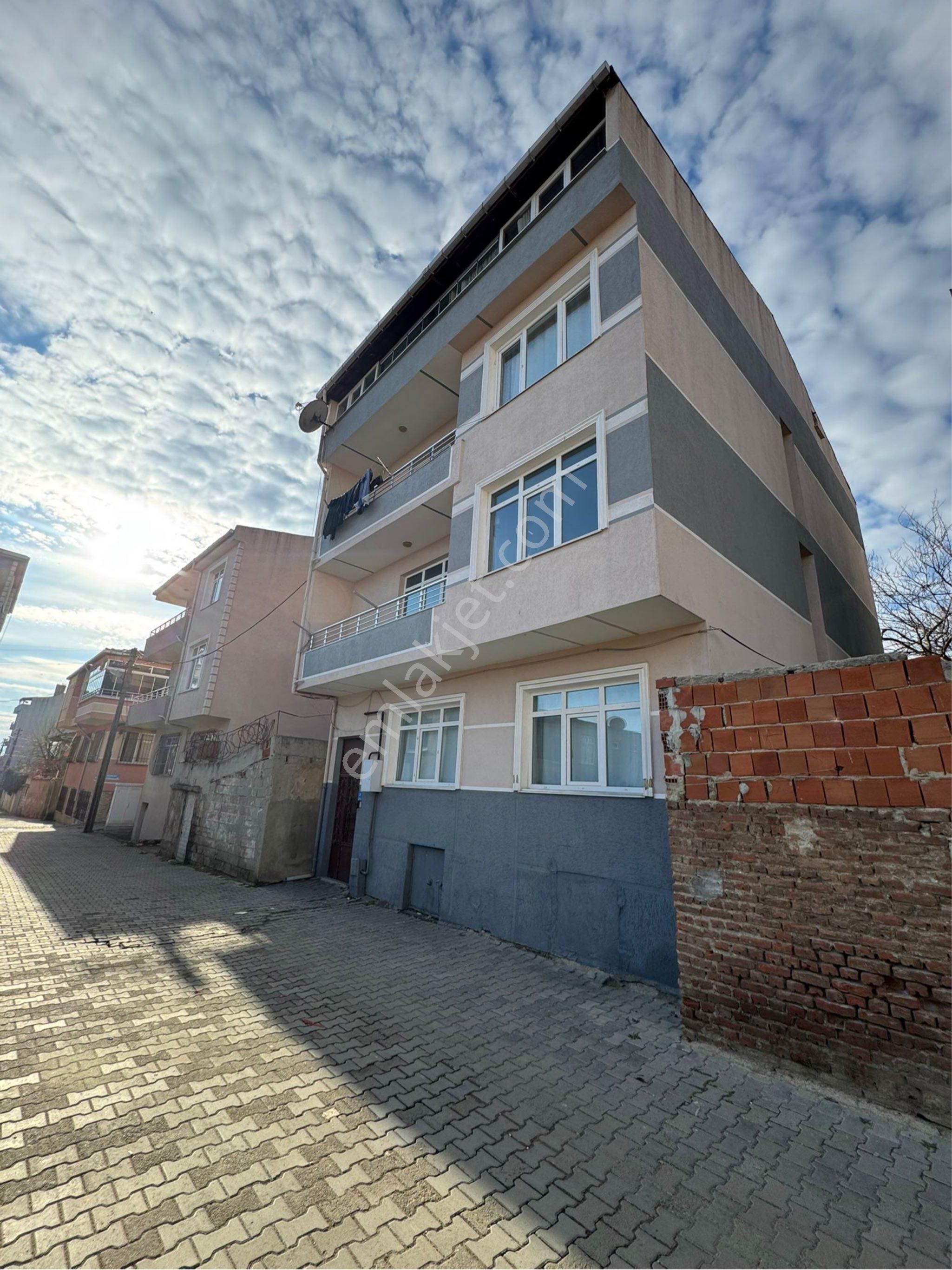 Ak Auto Gayrimenkul'dan Tekirdağ Süleymanpaşa Zafer Mah Satılık Müstakil 5 Katlı Ev - Görsel 5