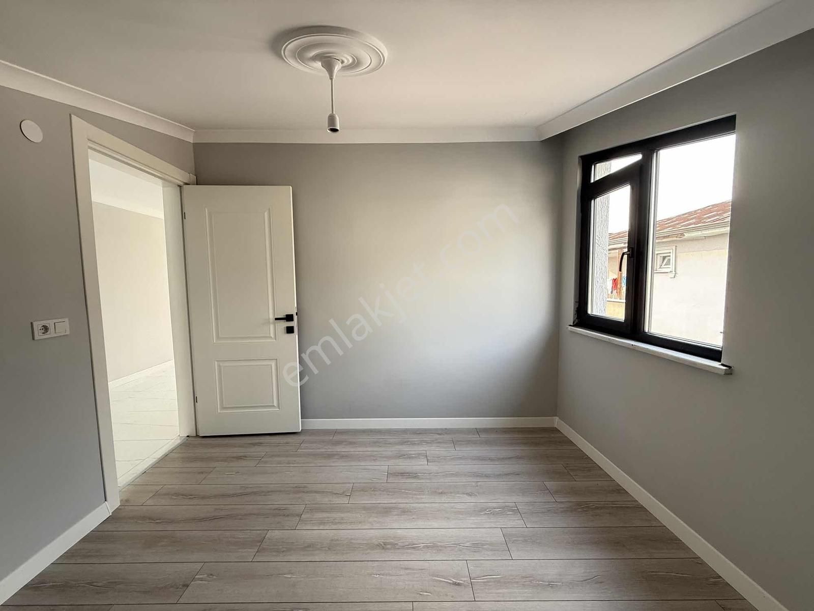 Darıca Marmaray Durağına Komşu 4+1 Asansörlü Çift Teraslı Daire - Görsel 35