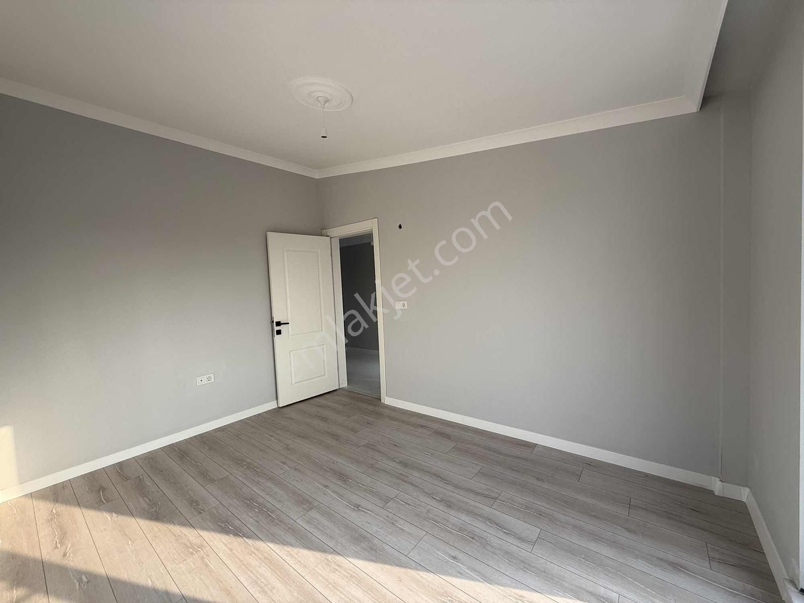 Darıca Marmaray Durağına Komşu 4+1 Asansörlü Çift Teraslı Daire - Görsel 20