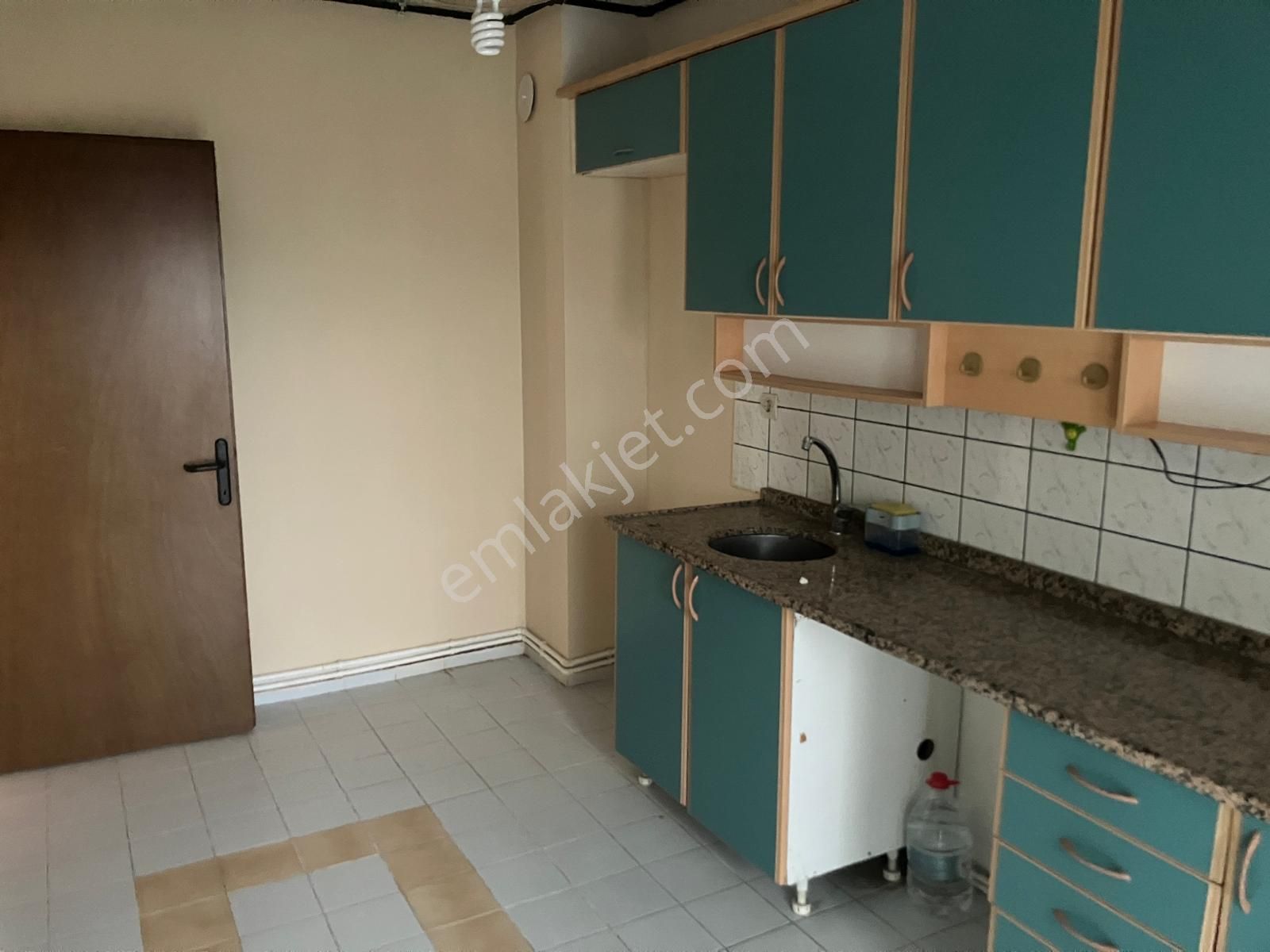 Kapaklı Emlak Konutları Palmiye Blokları’nda 2+1 Kiralık - Görsel 7