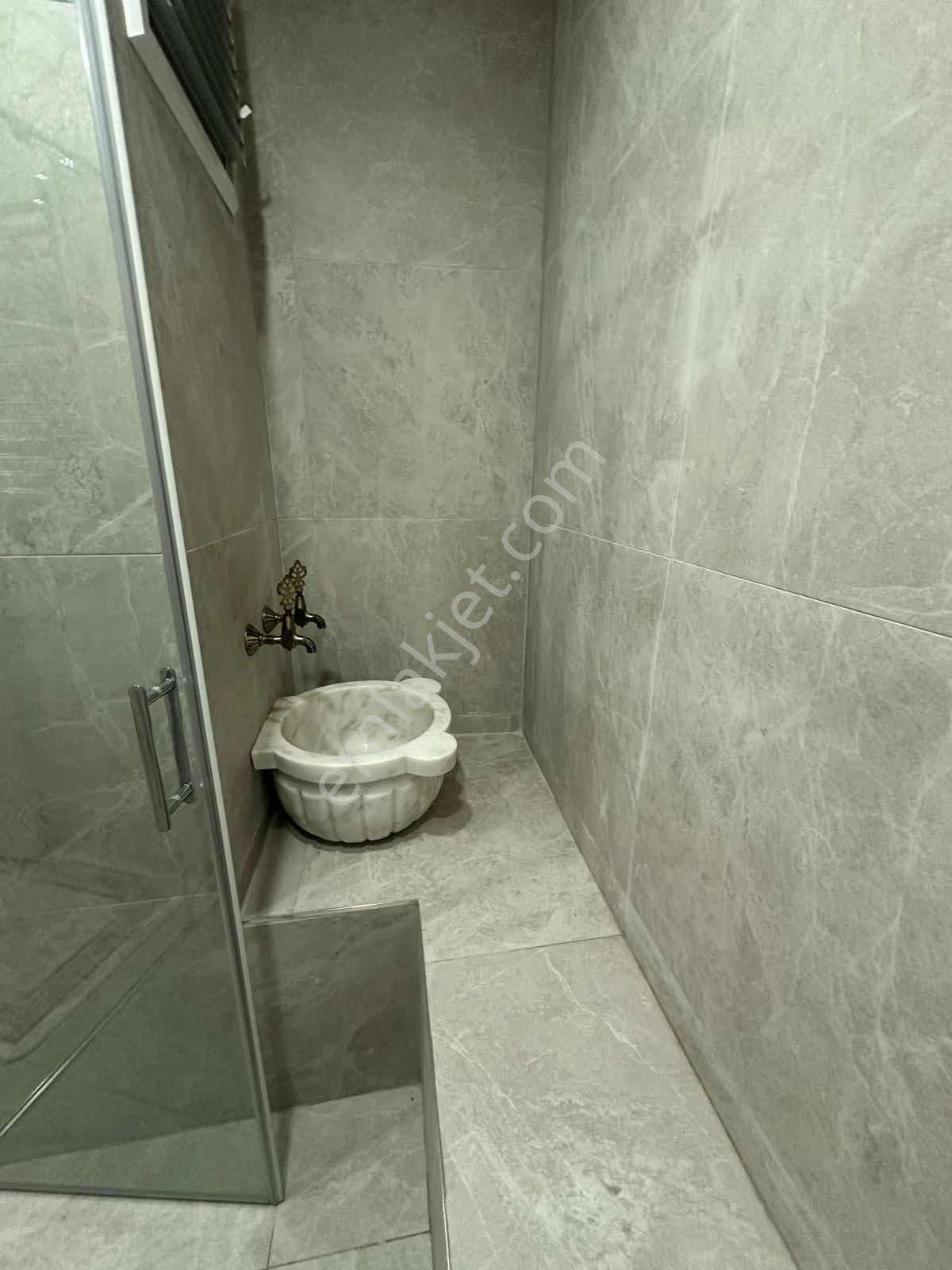 Çobançeşmede 160 M2 Hamam Konseptli Giyinme Odalı Özel Mimari !! - Görsel 8