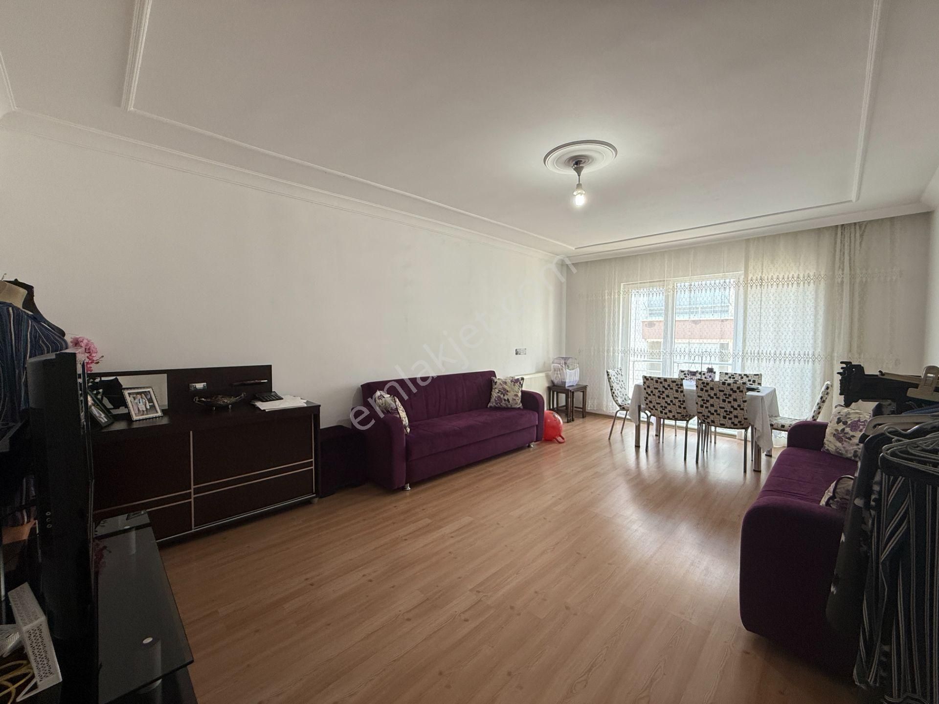 Kalecik Emlak'tan Ara Kat'da 3+1 Çift Balkonlu İskanlı Daire - Görsel 7