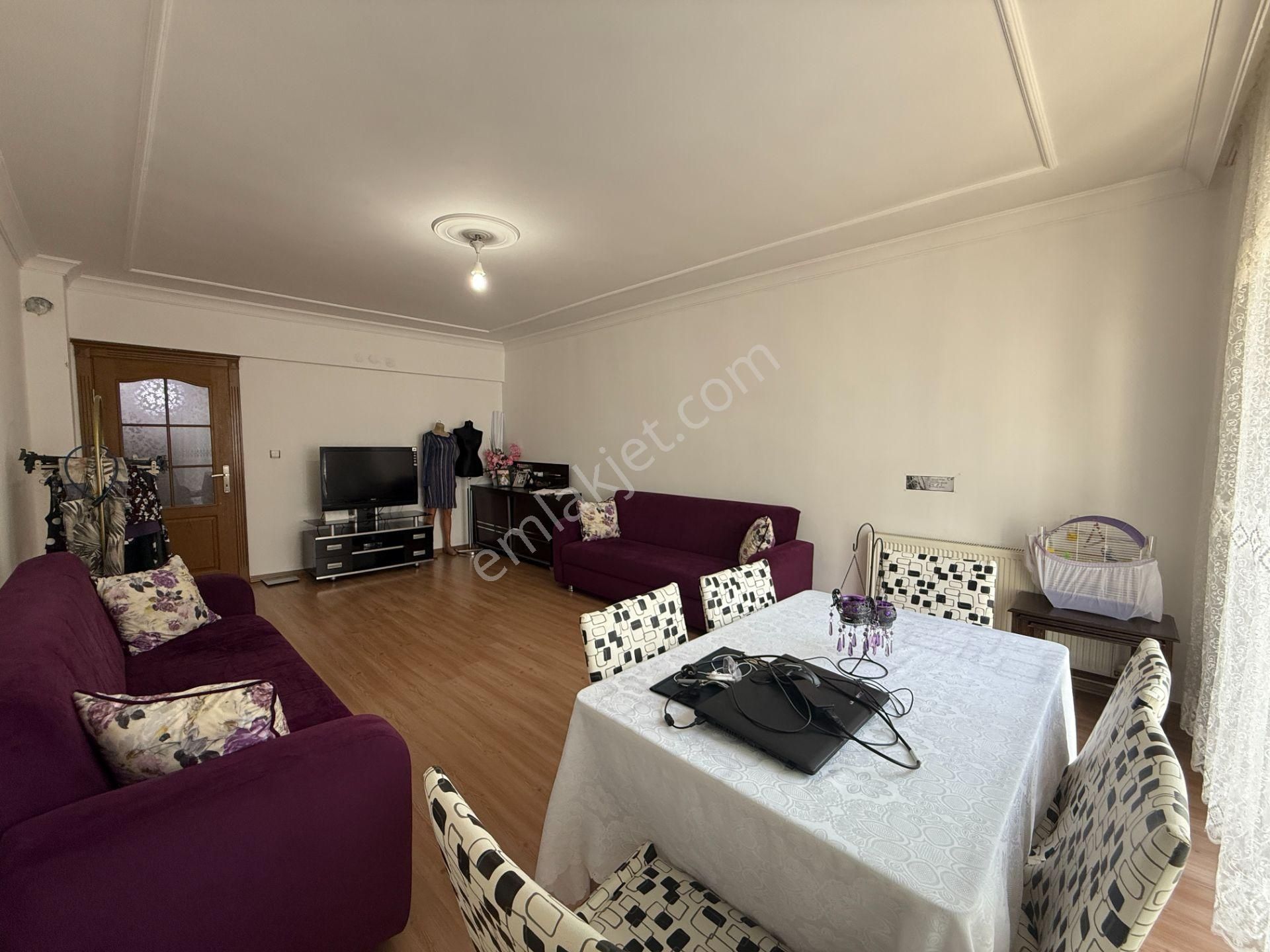 Kalecik Emlak'tan Ara Kat'da 3+1 Çift Balkonlu İskanlı Daire - Görsel 6