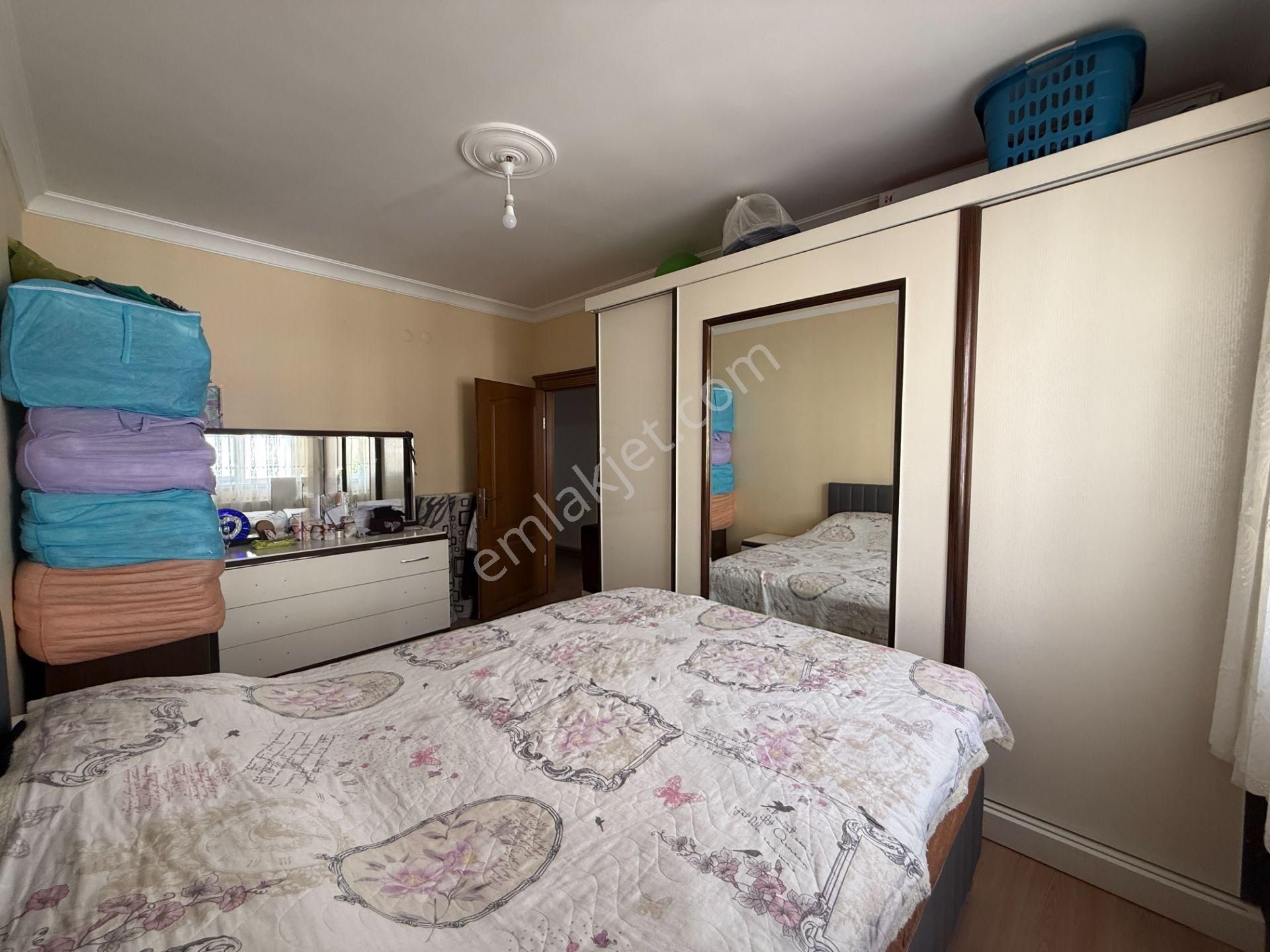 Kalecik Emlak'tan Ara Kat'da 3+1 Çift Balkonlu İskanlı Daire - Görsel 12