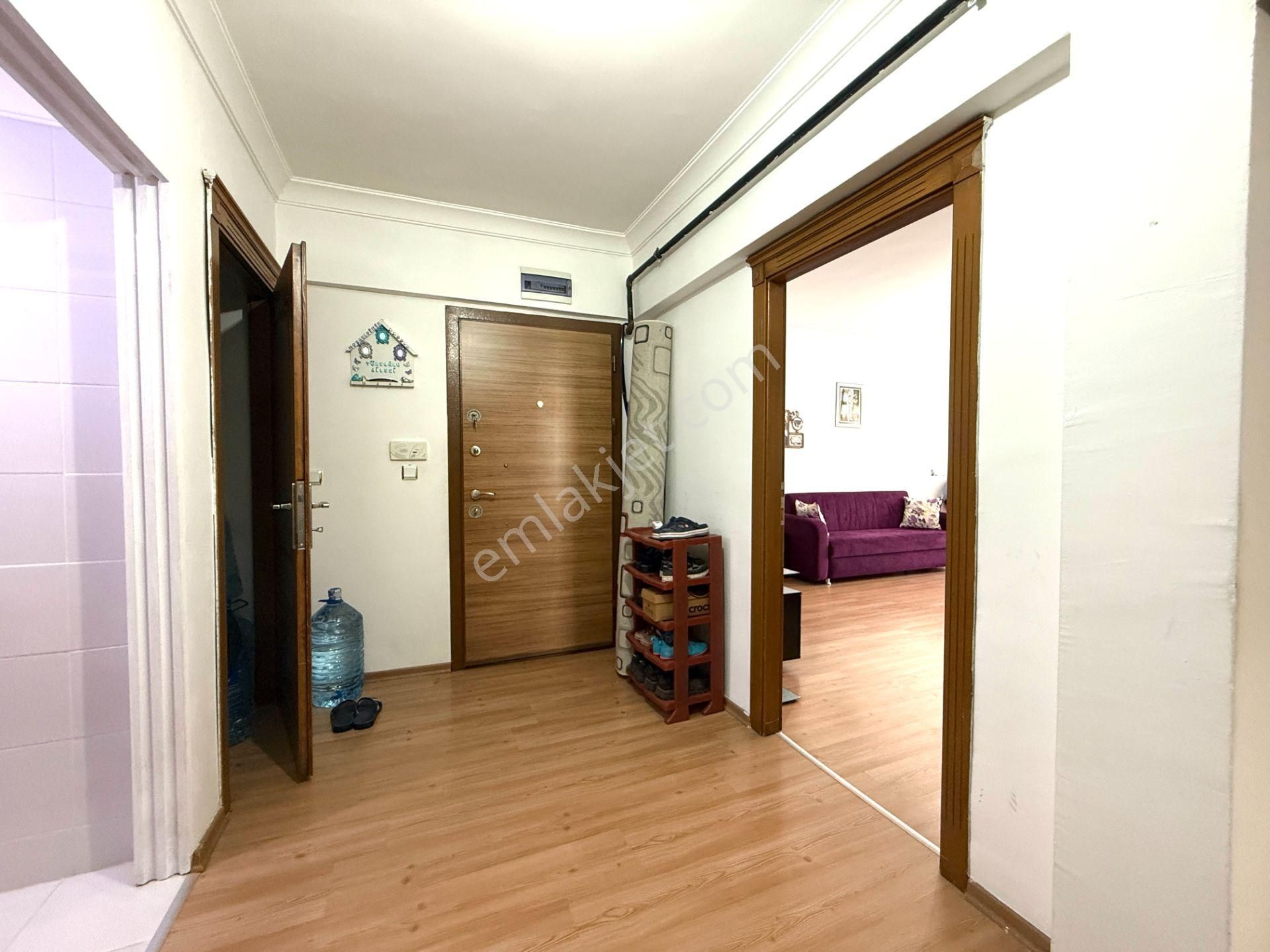 Kalecik Emlak'tan Ara Kat'da 3+1 Çift Balkonlu İskanlı Daire - Görsel 16