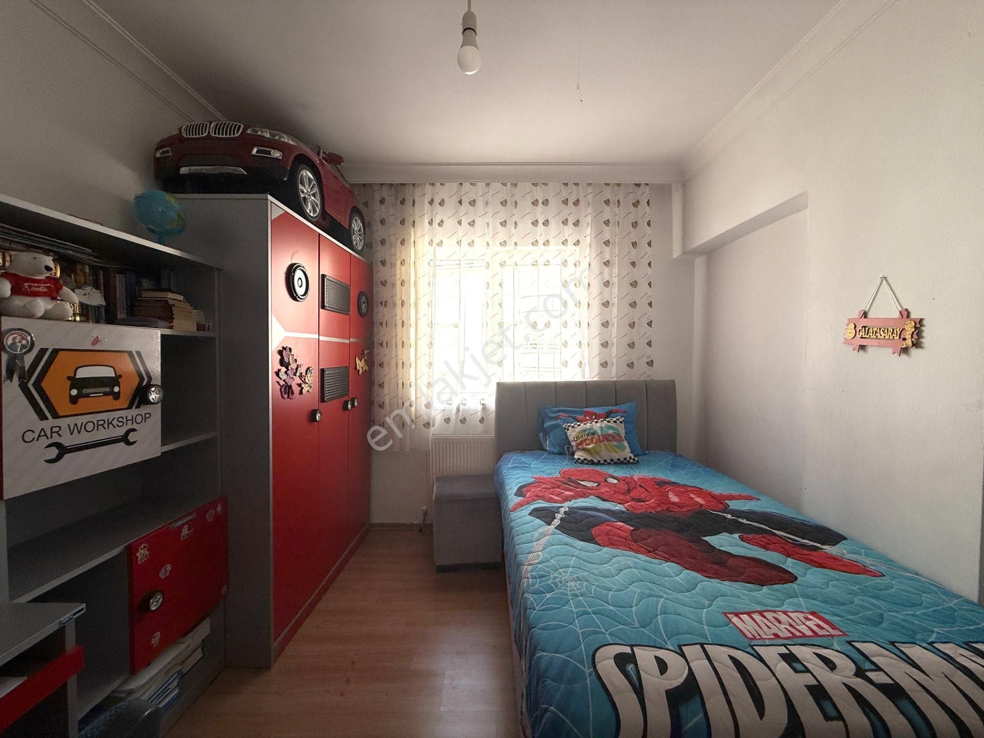 Kalecik Emlak'tan Ara Kat'da 3+1 Çift Balkonlu İskanlı Daire - Görsel 15