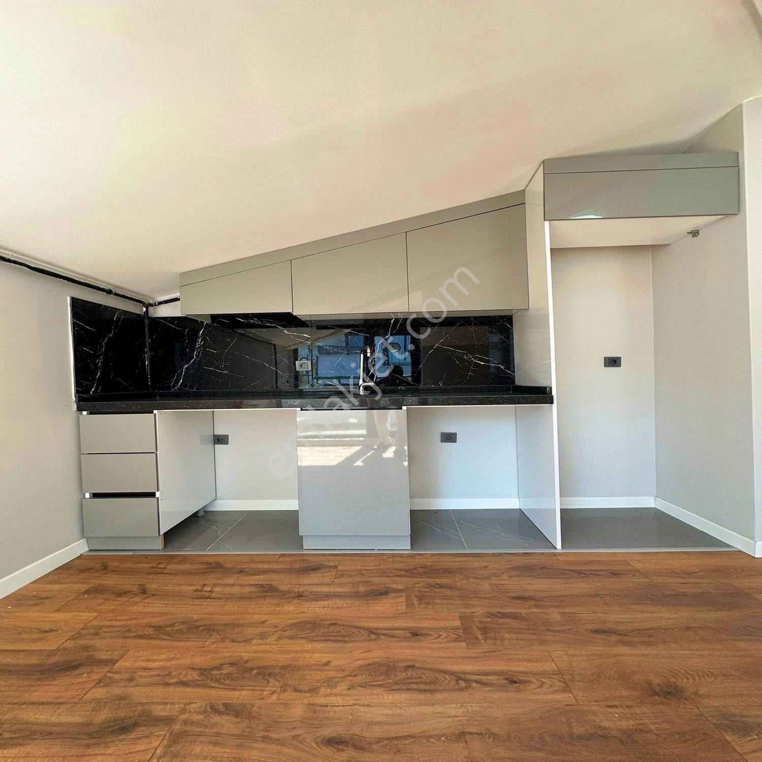 Beylikdüzü Yakuplu Mahallesi Satılık 4+2 Sıfır Dubleks Fırsatı - Görsel 25