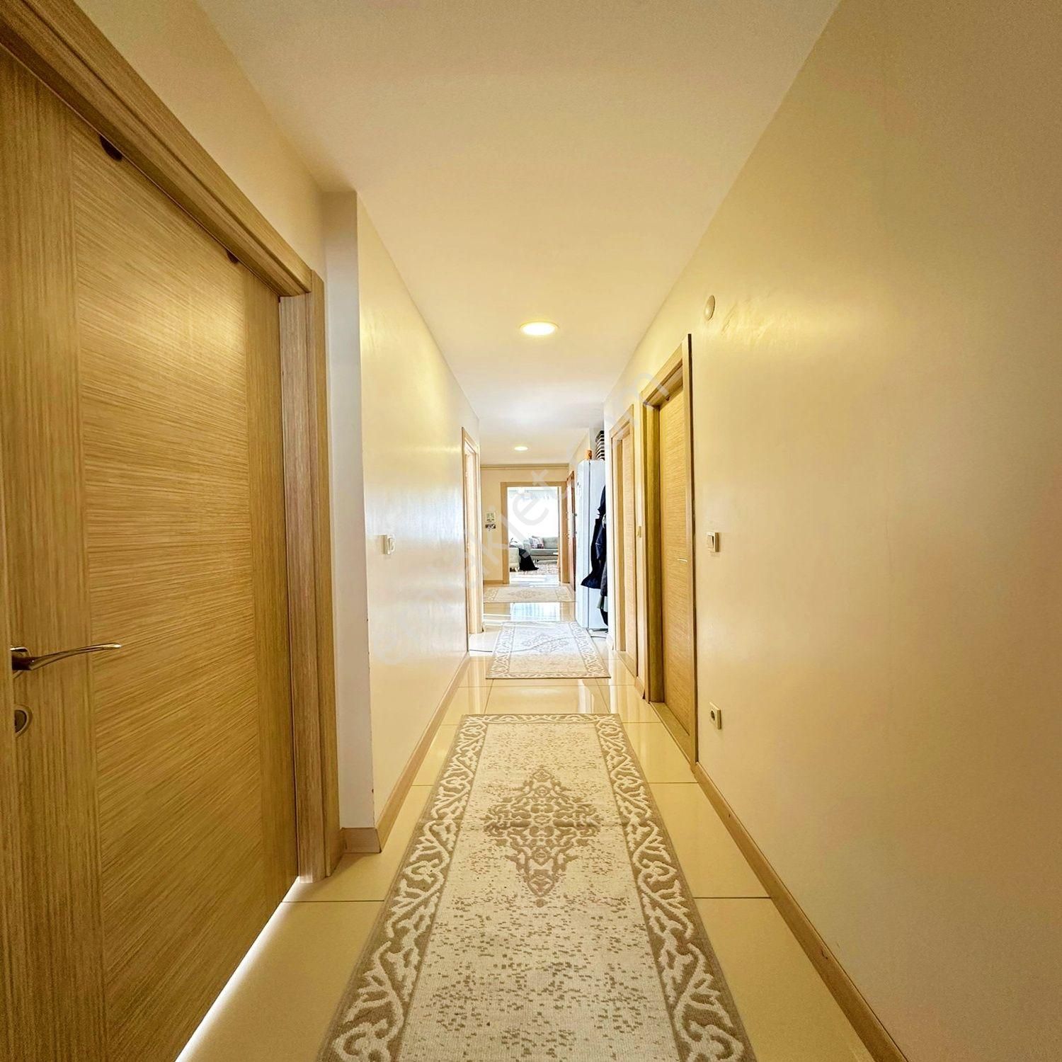 Beylikdüzü Marmara Mahallesin'de Satılık 3+1 Kısa Katlı Güney Cephe Daire Fırsatı 6.650.000 Tl - Görsel 20