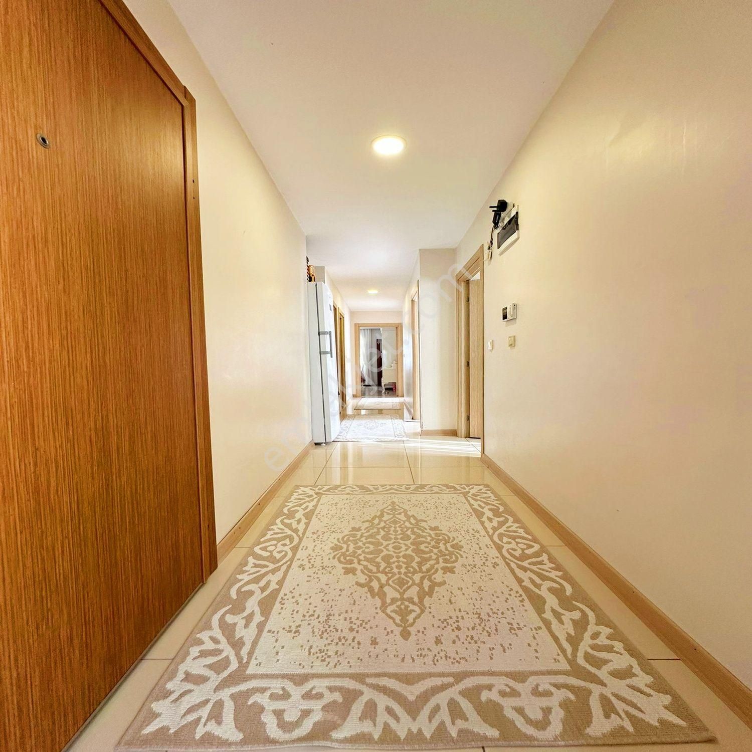 Beylikdüzü Marmara Mahallesin'de Satılık 3+1 Kısa Katlı Güney Cephe Daire Fırsatı 6.650.000 Tl - Görsel 25