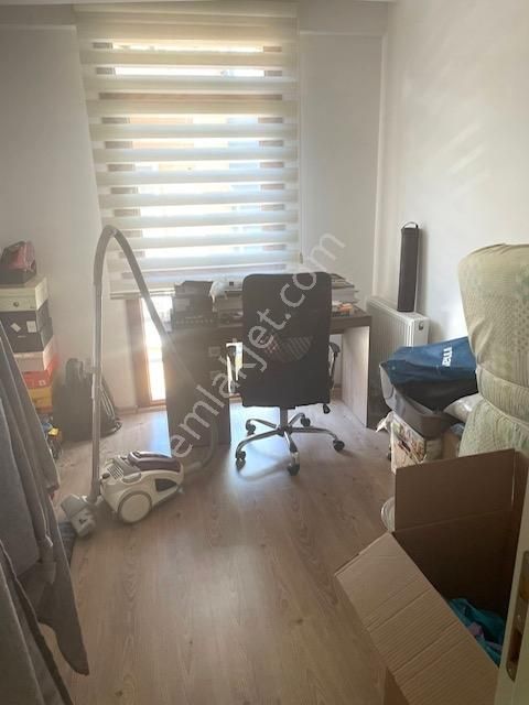 Ünalan Metro-metrobüs Yakını Genç Apt.satılık Daire 3+1,120m2. - Görsel 33