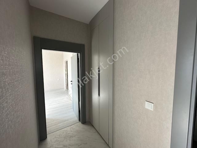 Bağlıcada Manzaralı Önü Açık 3+1 Sıfır Yerden Isıtmalı Daire - Görsel 15