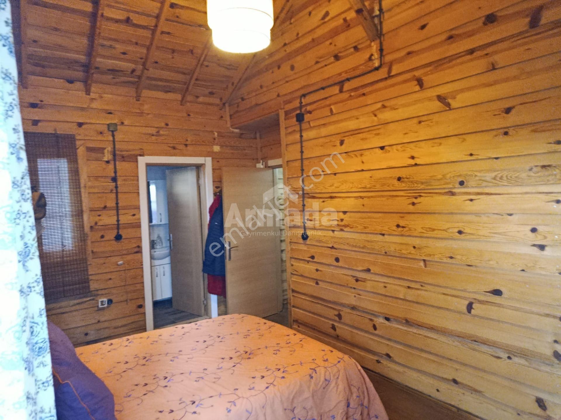 İzmir Mendereste Doğa İçinde, Geniş Bahçeli 3+1 Ahşap Ev - Görsel 23