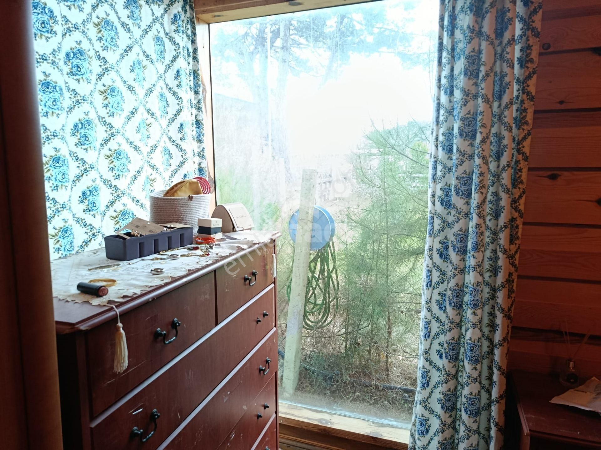 İzmir Mendereste Doğa İçinde, Geniş Bahçeli 3+1 Ahşap Ev - Görsel 19