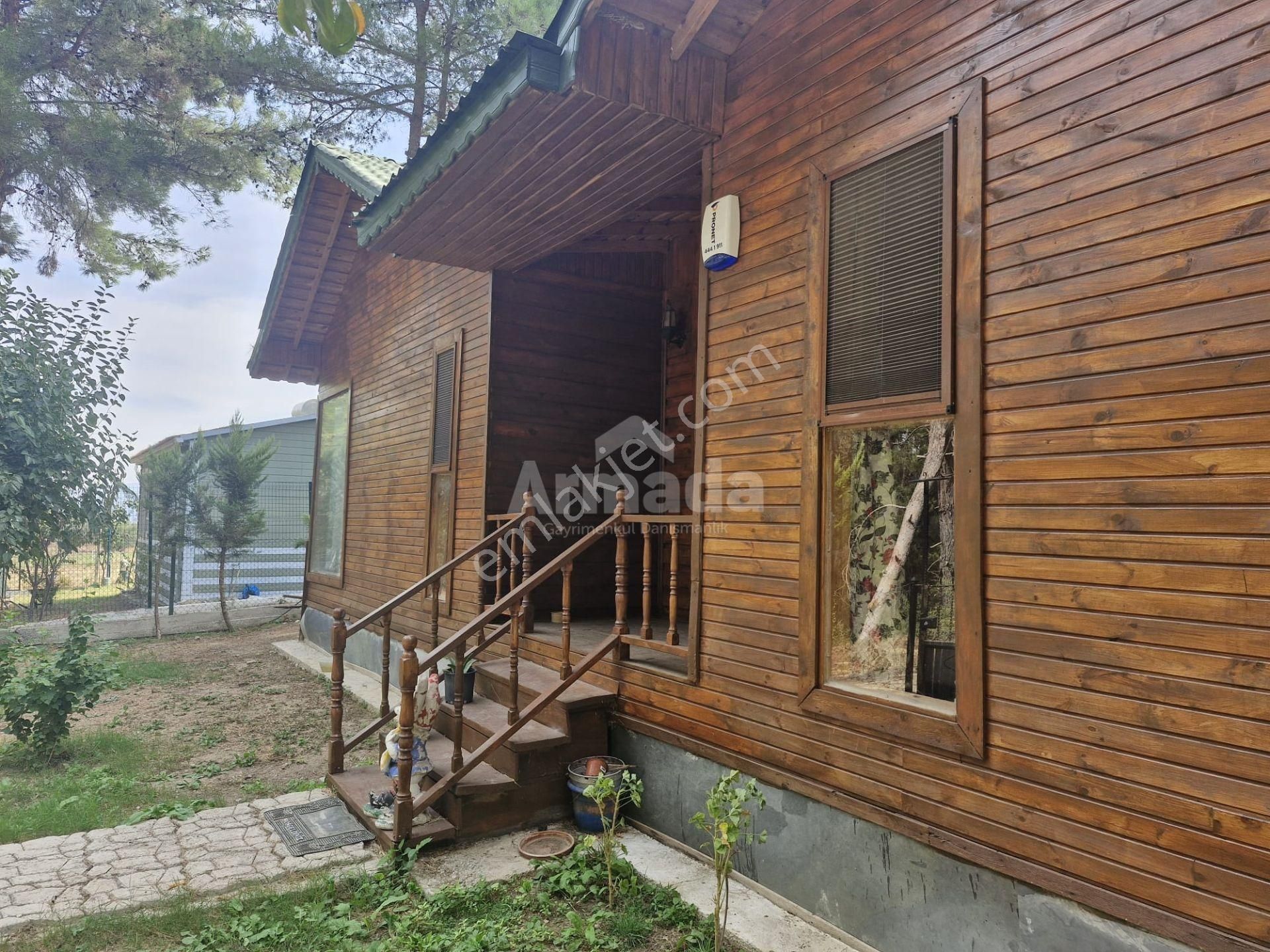 İzmir Mendereste Doğa İçinde, Geniş Bahçeli 3+1 Ahşap Ev - Görsel 28