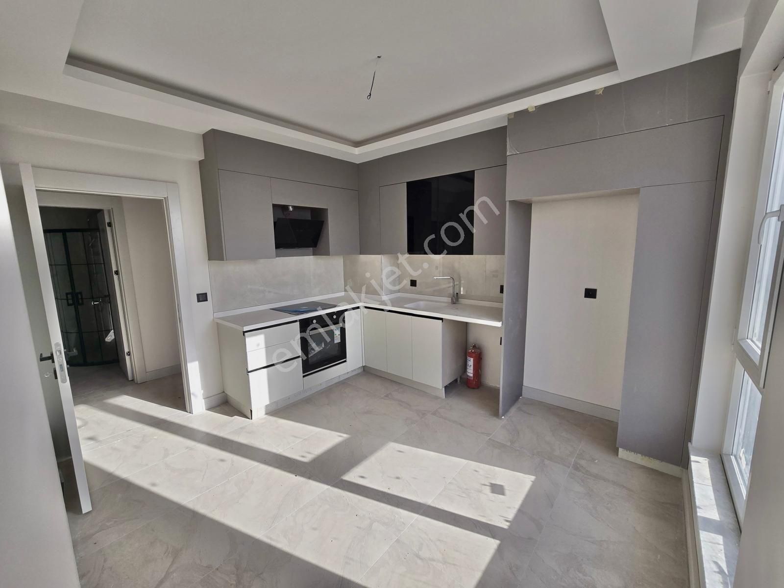 Yapracıkta Site İçerisinde Lüks Yapılı Harika Lokasyonda 2+1 - Görsel 4