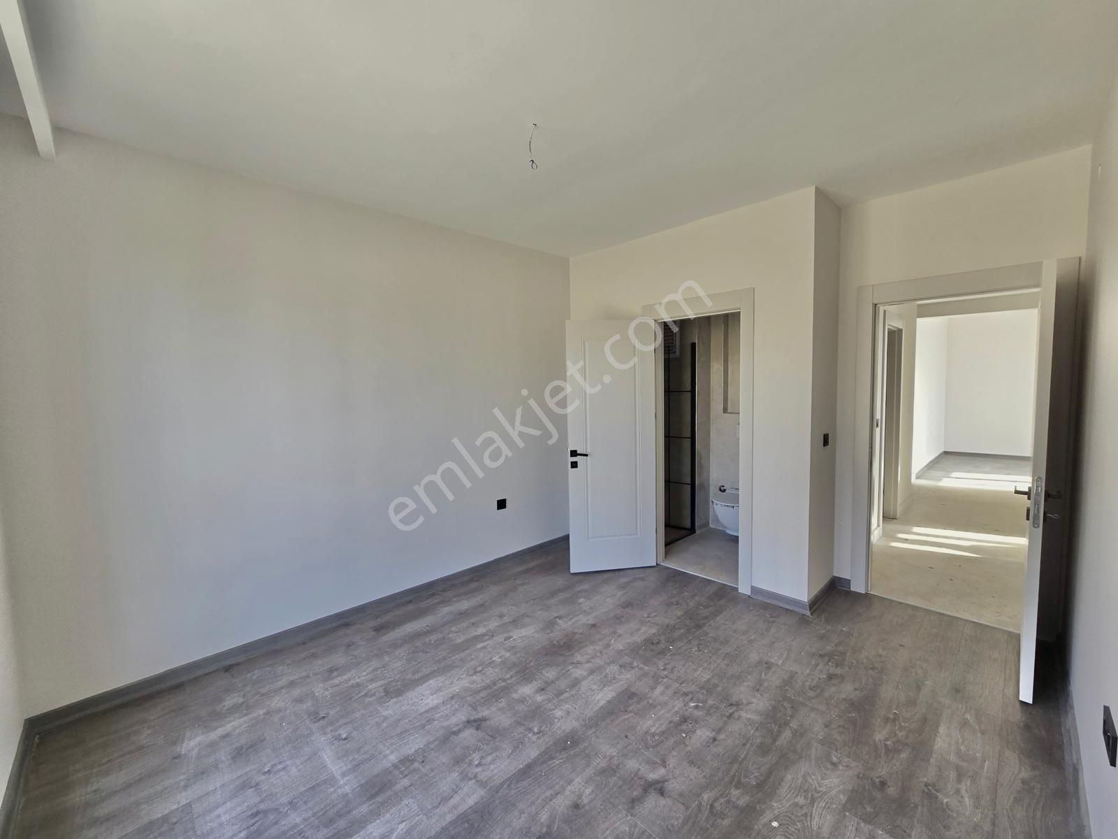 Yapracıkta Site İçerisinde Lüks Yapılı Harika Lokasyonda 2+1 - Görsel 17