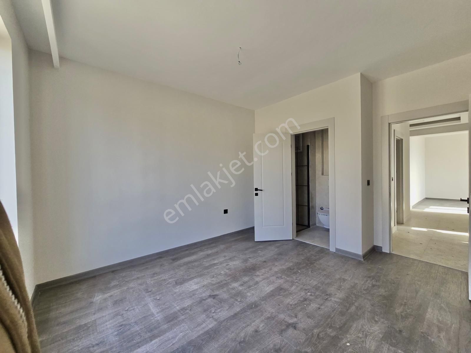 Yapracıkta Site İçerisinde Lüks Yapılı Harika Lokasyonda 2+1 - Görsel 19