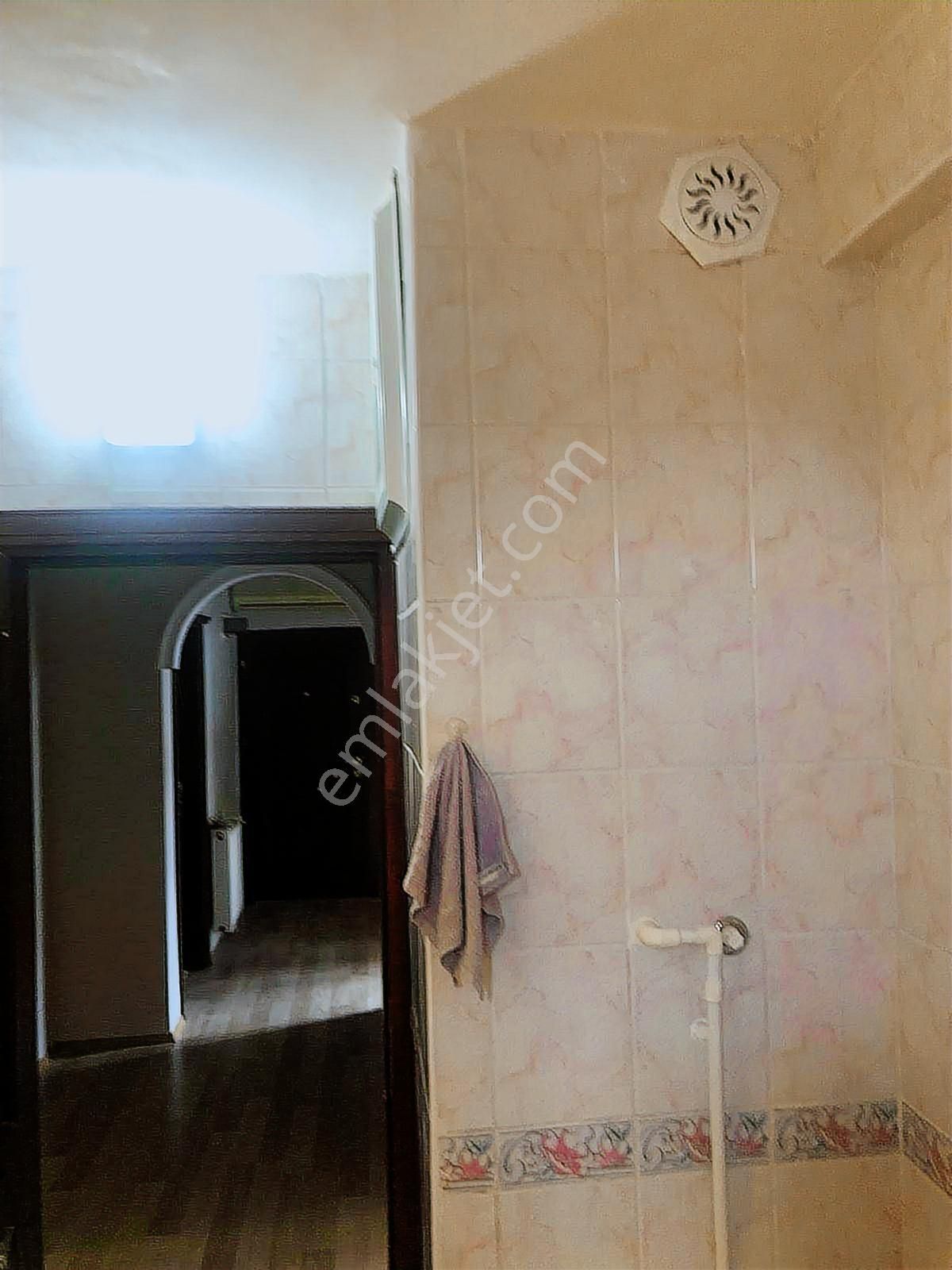 Trabzon 2 Nolu Erdoğdu Belde Sitesi 3+1 Daire - Görsel 8