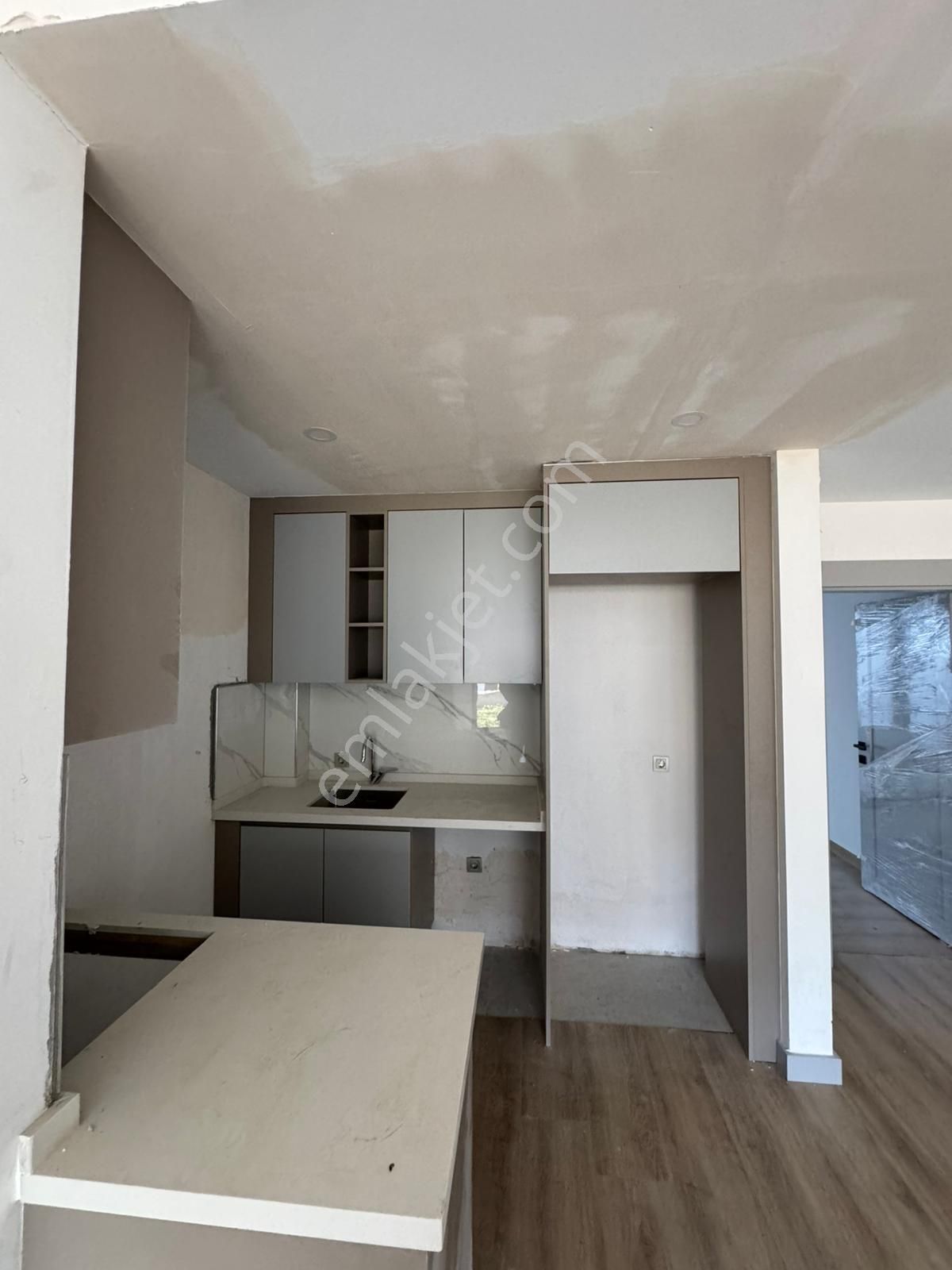 Kayalık Zeminde Ultra Lüks Site İçi Bahçe Nizam 3+1satılık Daire - Görsel 16