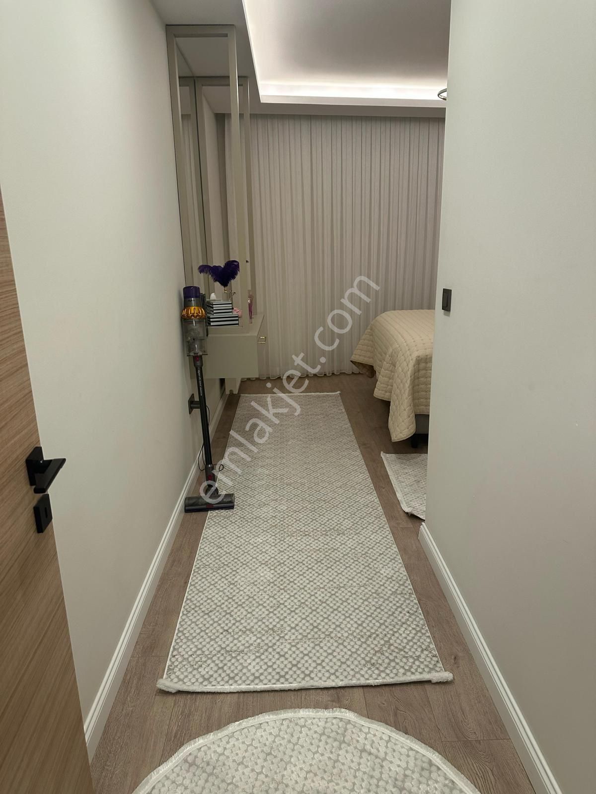 Çobançeşmede 3+1 160 M2 Hamam Konseptli Giyinme Odalı Özel Mimari Daire !! - Görsel 17