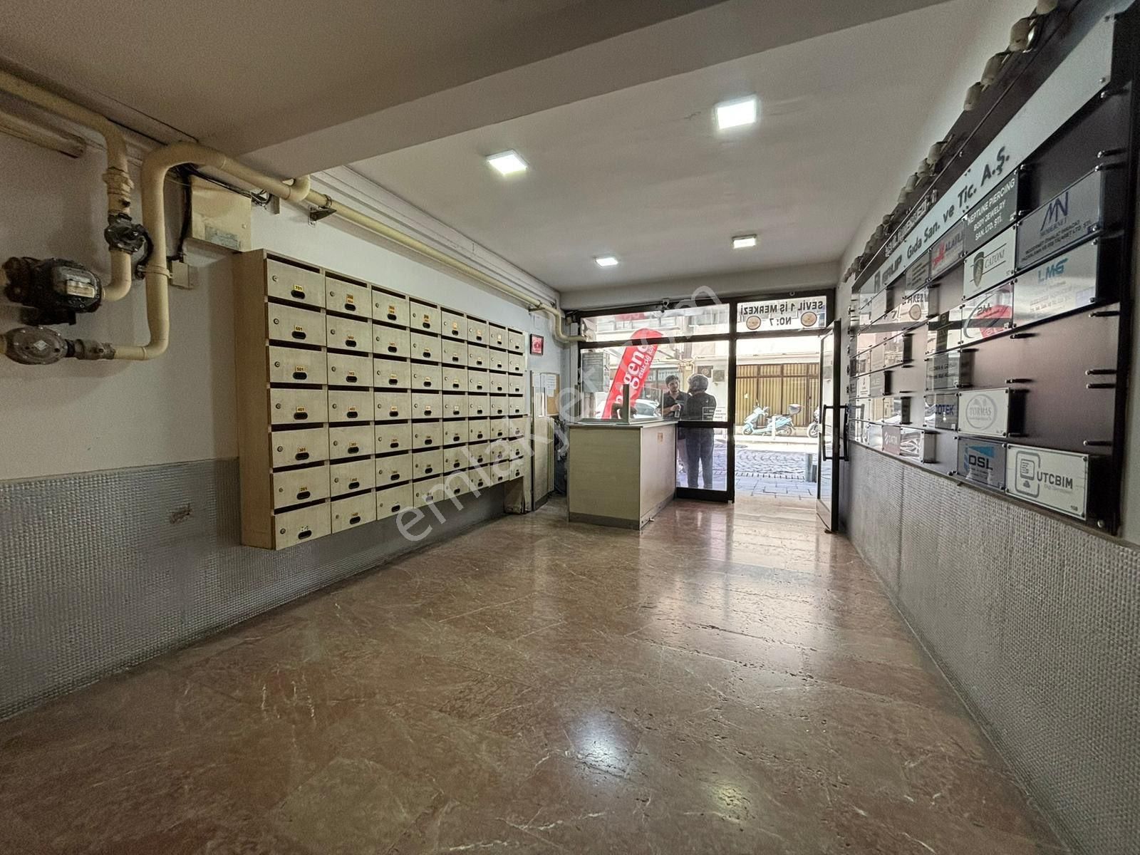 Alsancak Kıbrıs Şehitleri Yakını 1+1 Kiralık Ofis / İş Yeri! - Görsel 10