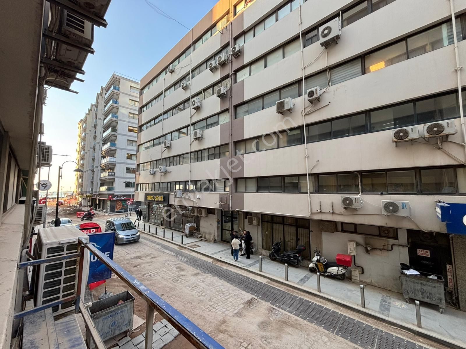 Alsancak Kıbrıs Şehitleri Yakını 1+1 Kiralık Ofis / İş Yeri! - Görsel 6