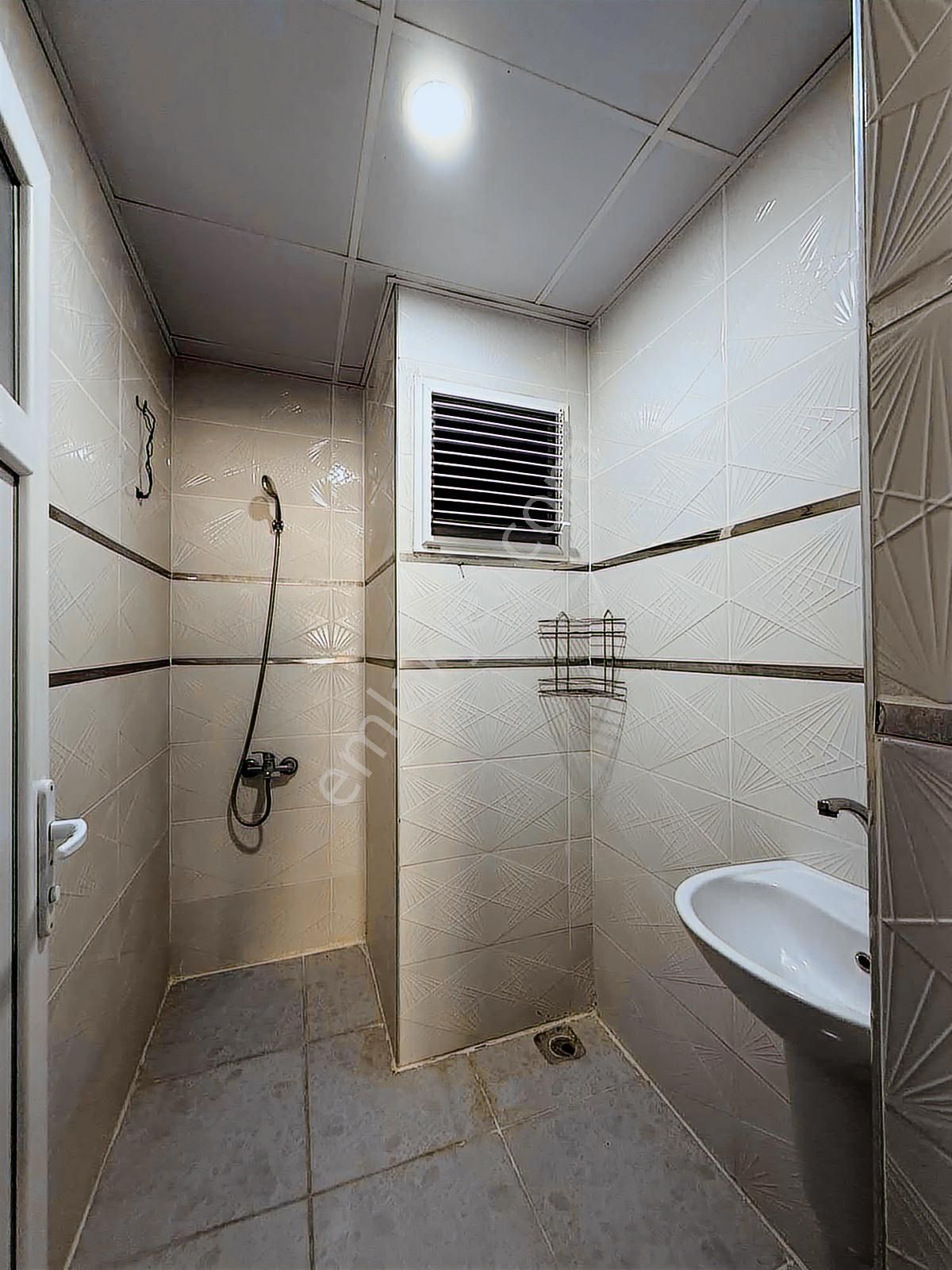 Noyan'dan 4+1 Doğalgazlı 165 M2 Saray Gibi Daire - Görsel 13