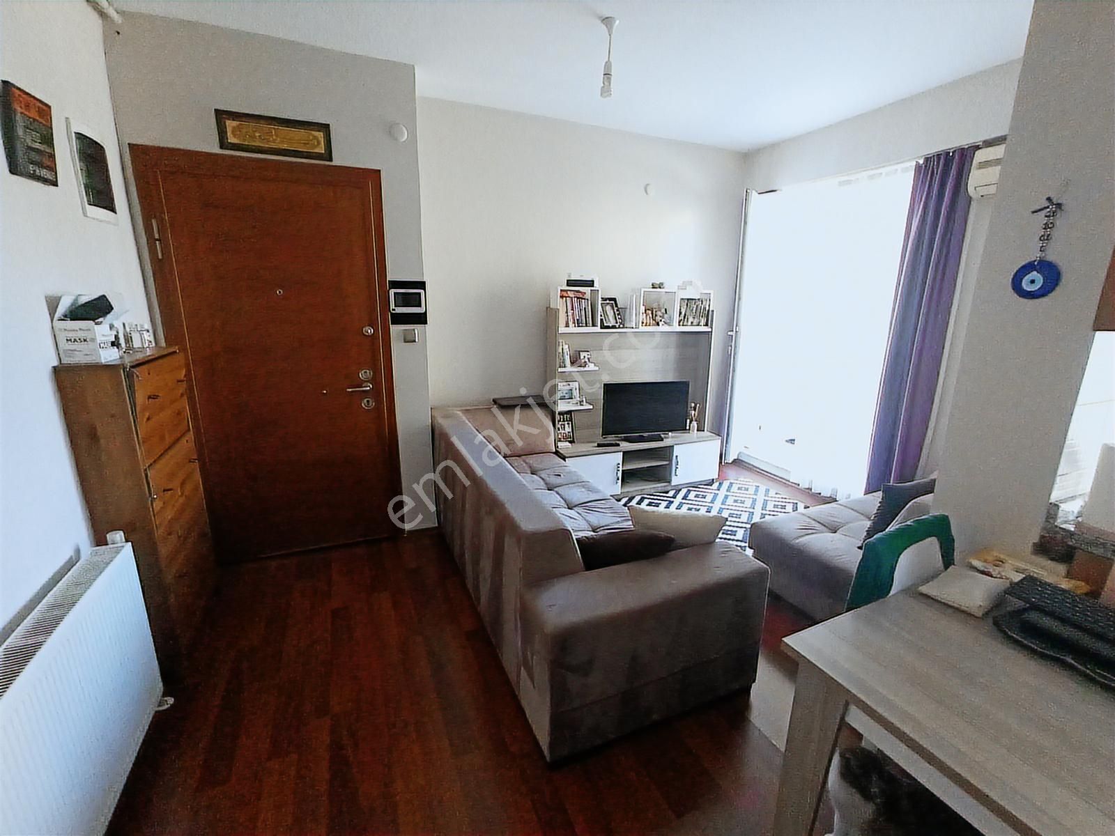 Şerifali Mah. Meritlife Göl Konakların'da Arakat Balkonlu 1+1 - Görsel 24