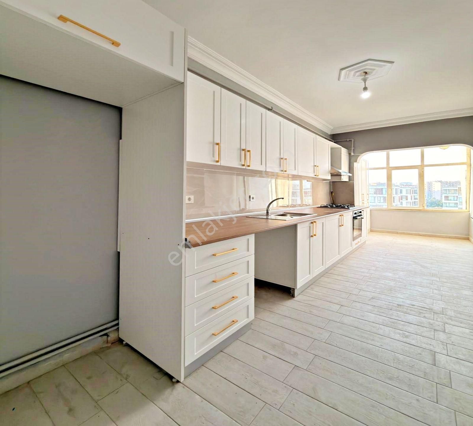 Barış Mahallesinin En İyi Konumunda Nokta Blok 3+1 Satılık Daire - Görsel 2