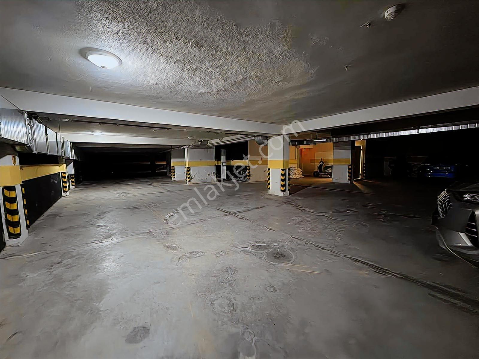 Turyap'tan Bağdat Caddesi Yakını Kısmi Deniz Manzaralı Geniş 2+1 - Görsel 7