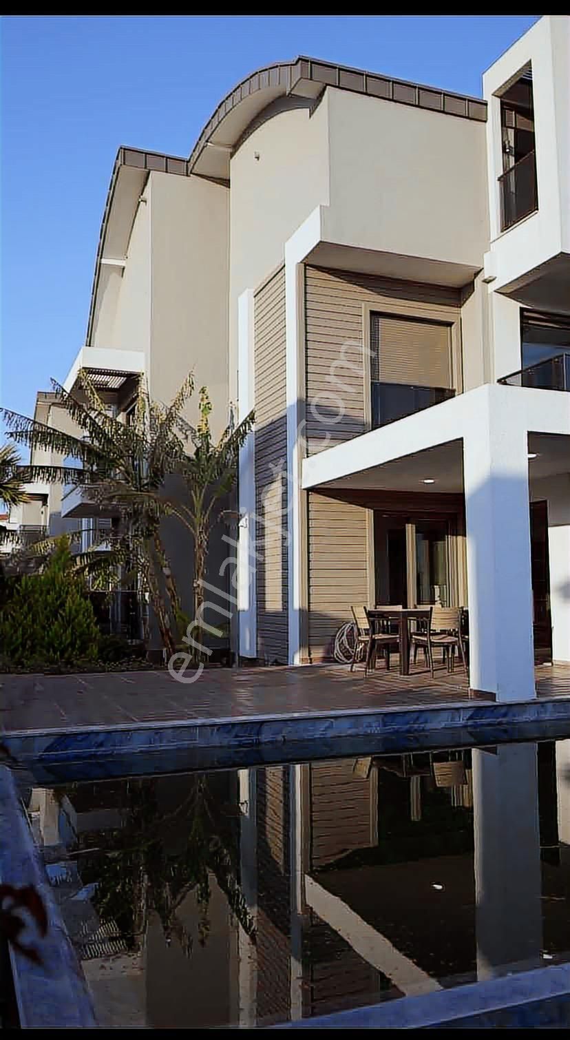 Kadriye 'de Oturuma Hazır Ultra Lüks Villa - Görsel 8