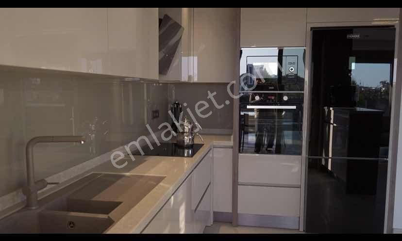 Kadriye 'de Oturuma Hazır Ultra Lüks Villa - Görsel 3