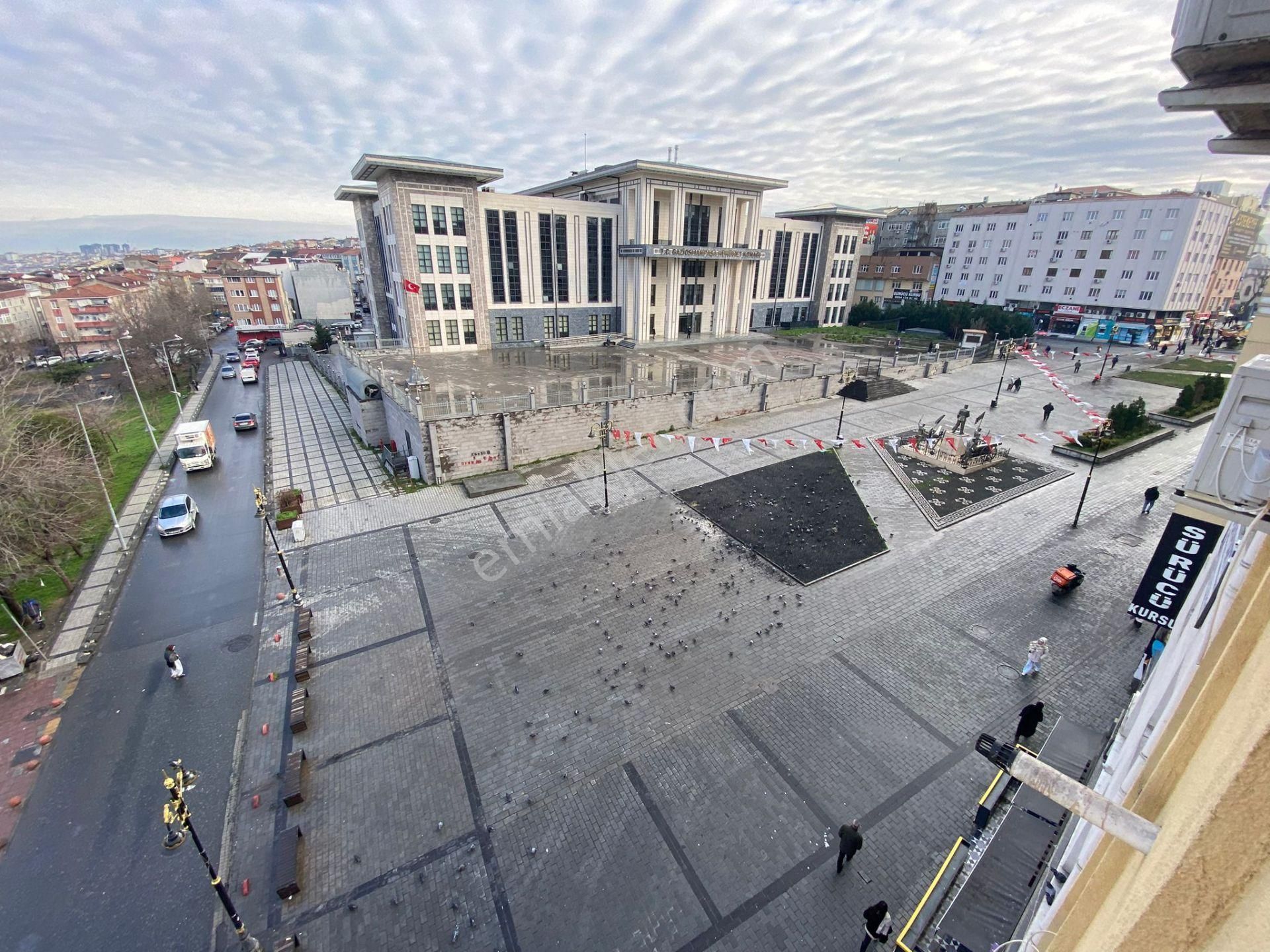 Gop Kaymakamlık Karşısı Kiralık 1+1 Ofsi & Büro 70m2 4.arakat Asansör Ve Yangın Merdivenli