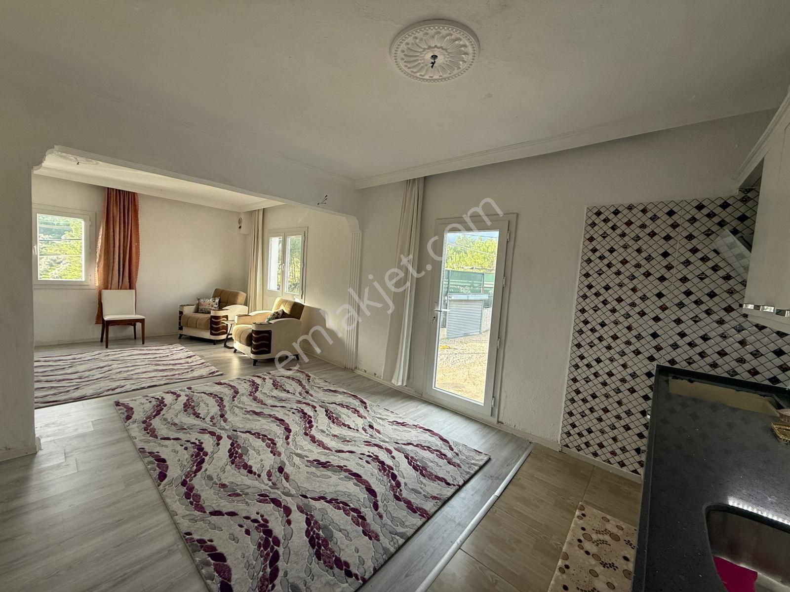 Goldhouse Dan Kiralık Seydikemer Çaykenarında Doğa İçinde 1+1 Daire - Görsel 5