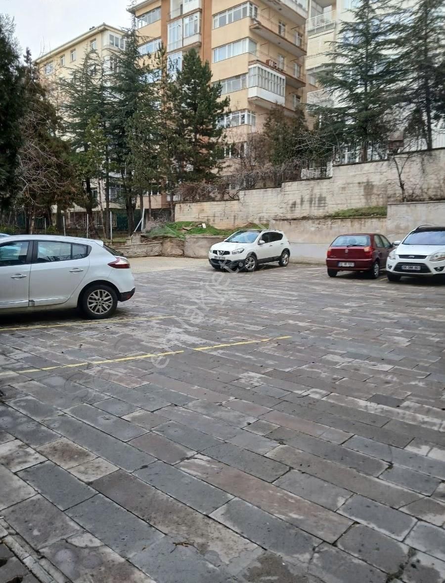 Ayrancı Güleryüz Sokakta Satılık Daire - Görsel 15