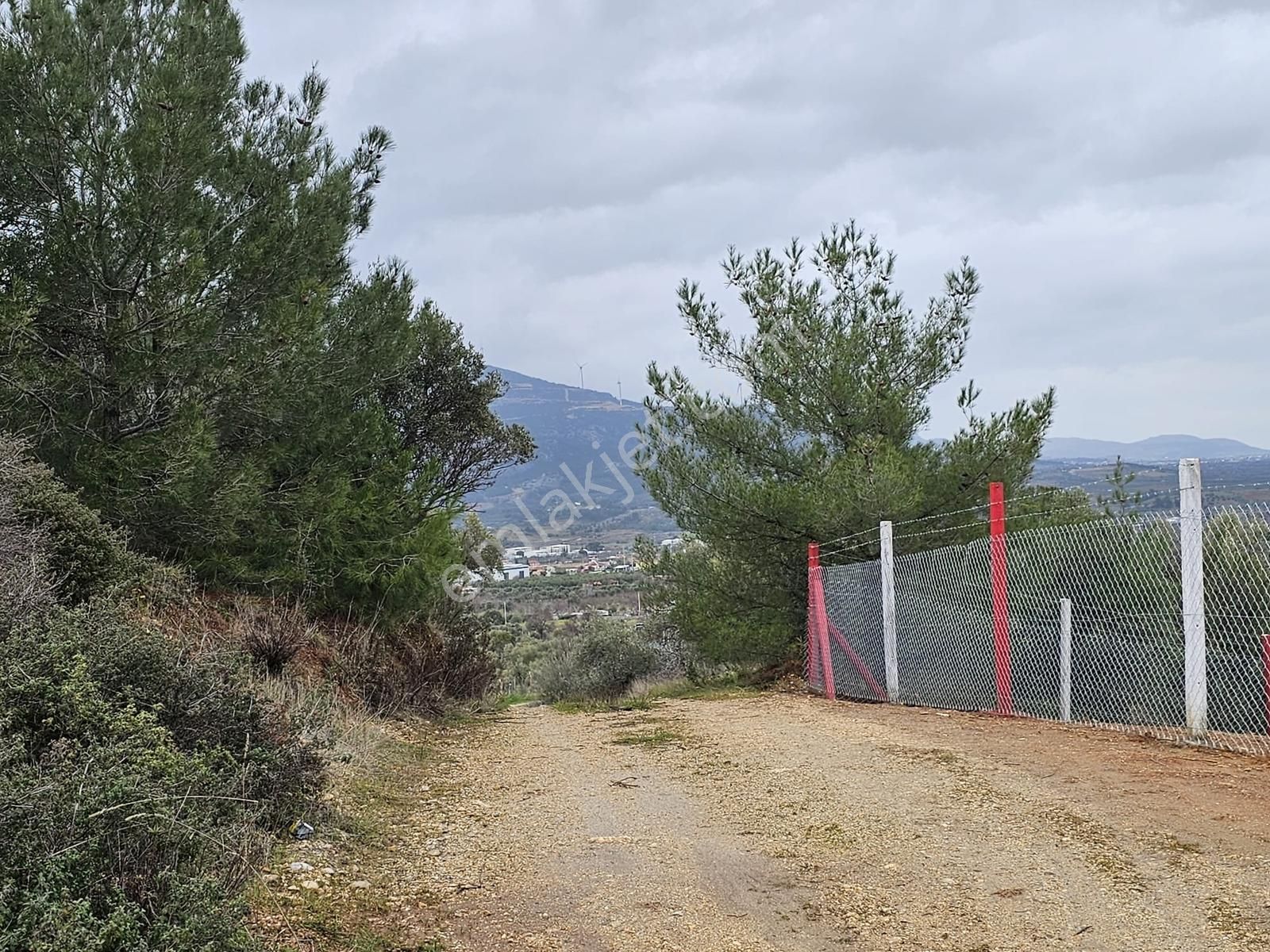 Kemalpaşa Armutluda Satılık 2 Kat Imarlı Villa Arası - Görsel 12