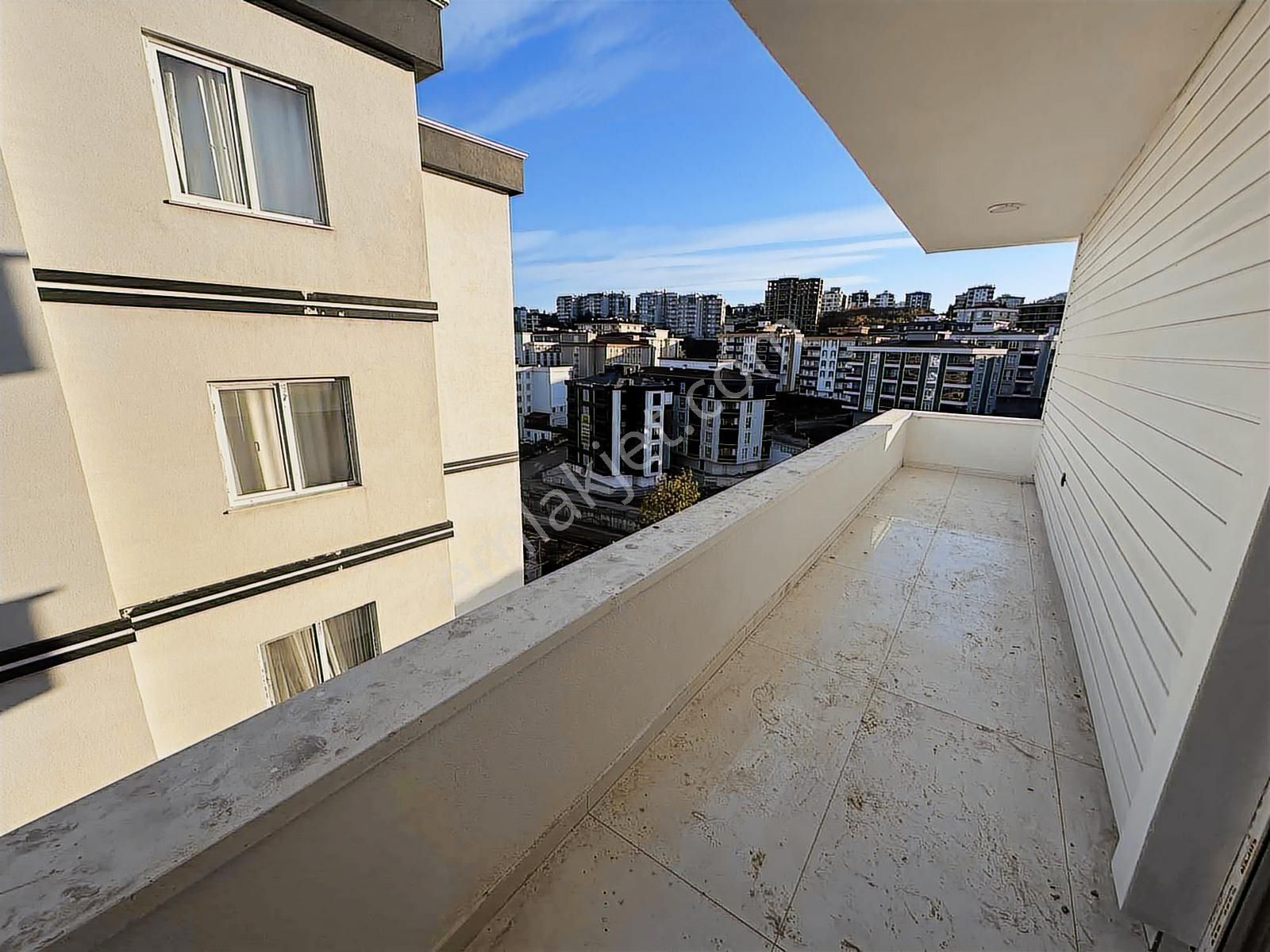 Dere Gayrimenkulden Tramvaya 300 Metre Mesafede Fırsat 2+1 - Görsel 20