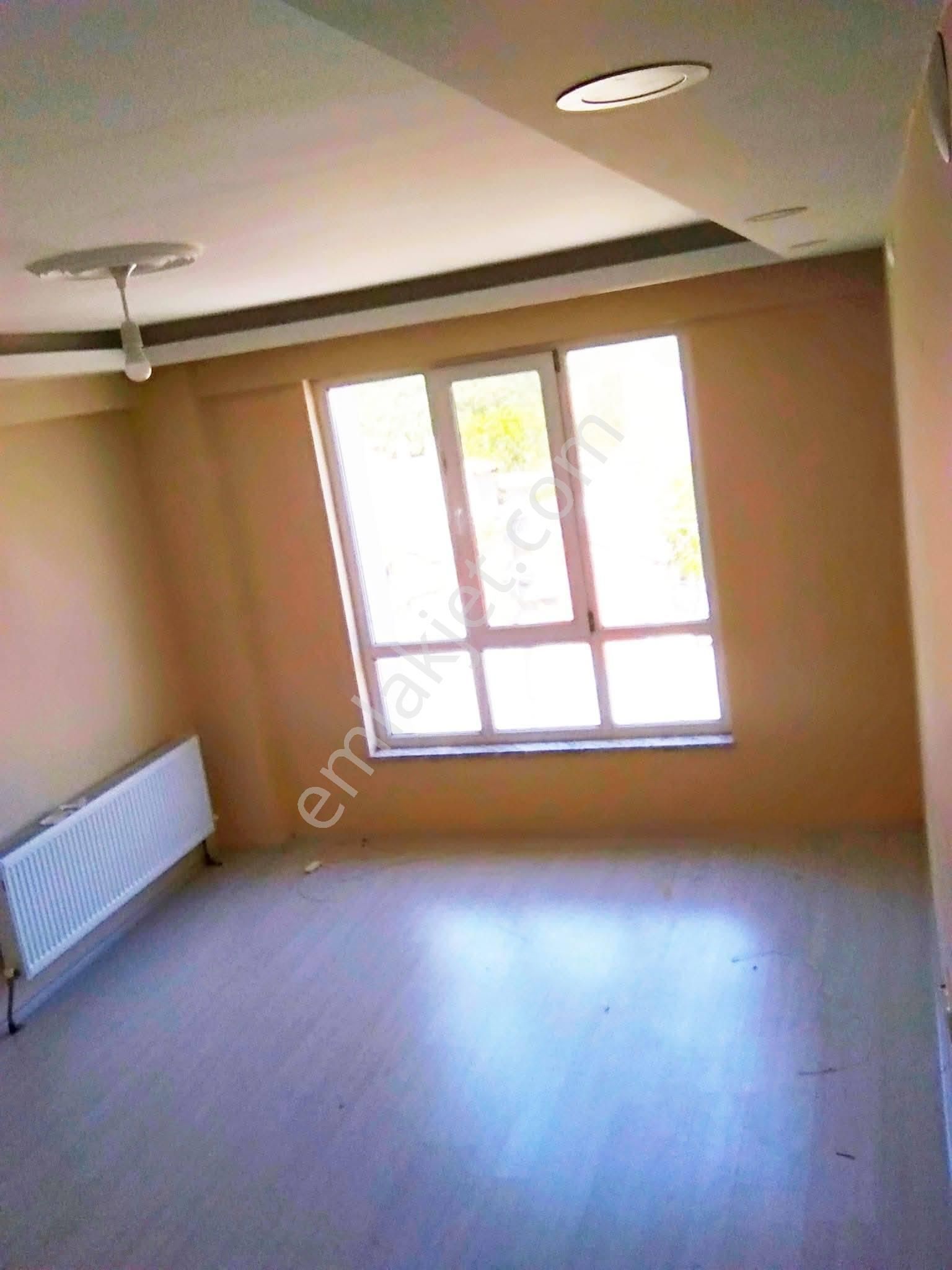 Sütlüce Mahallesinde Satılık 2+1 Daire ; Eğitimciler Caddesi Yakını; - Görsel 2